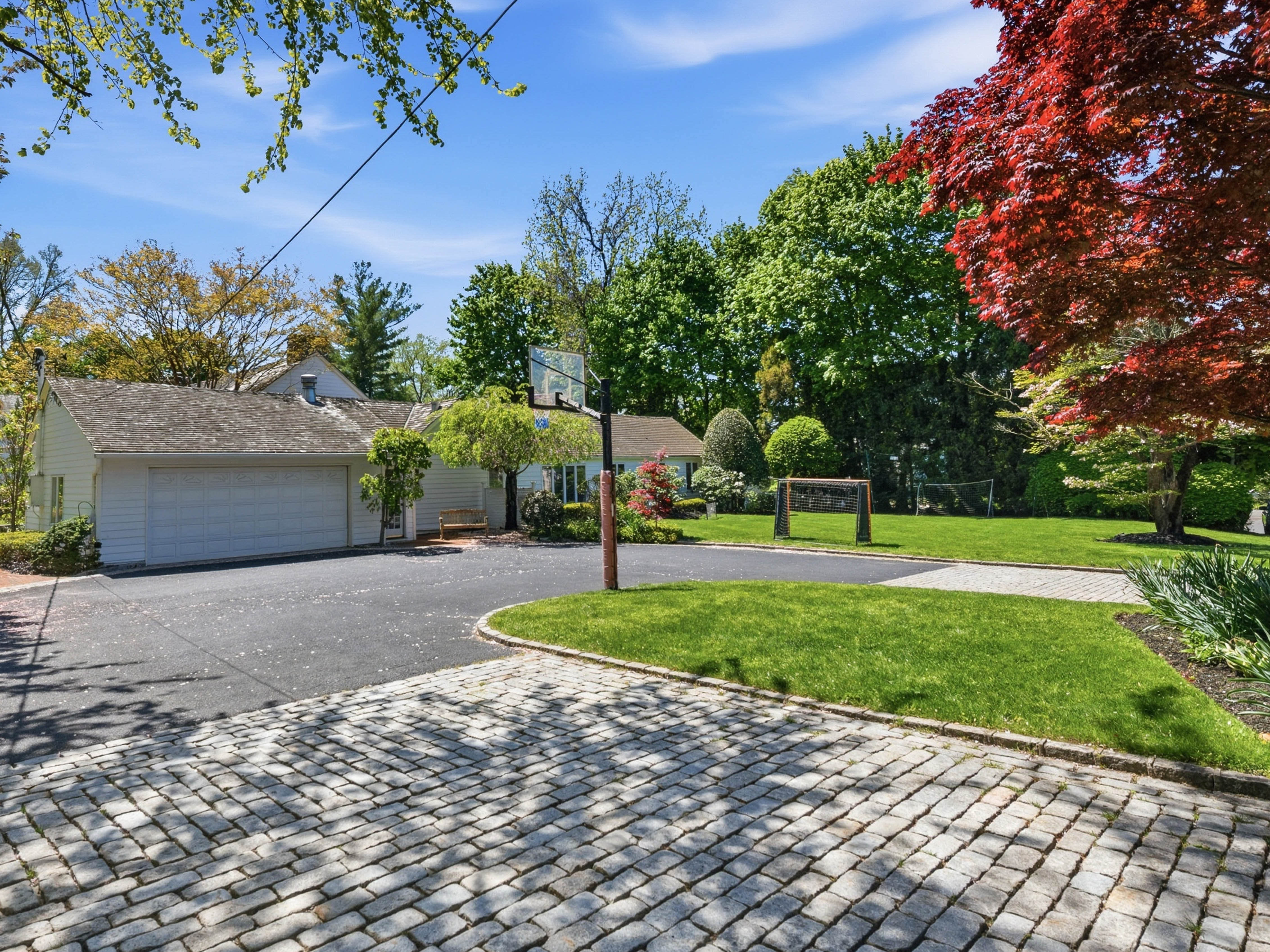  2 Aspen Place, Great Neck, NY 11021 - 物件實景