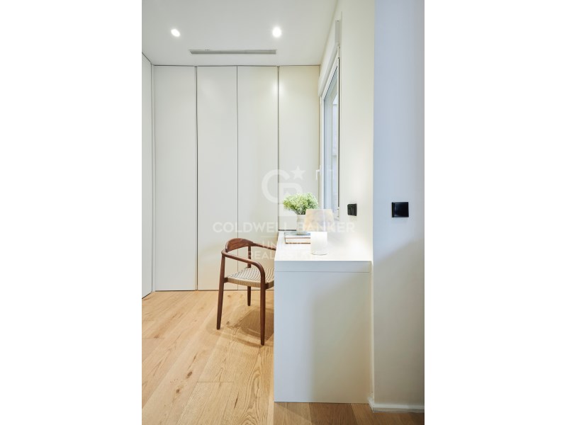 Madrid, Comunidad de Madrid, ES, 3 Bedrooms Bedrooms, ,4 BathroomsBathrooms,Residential,For Sale,1905913
