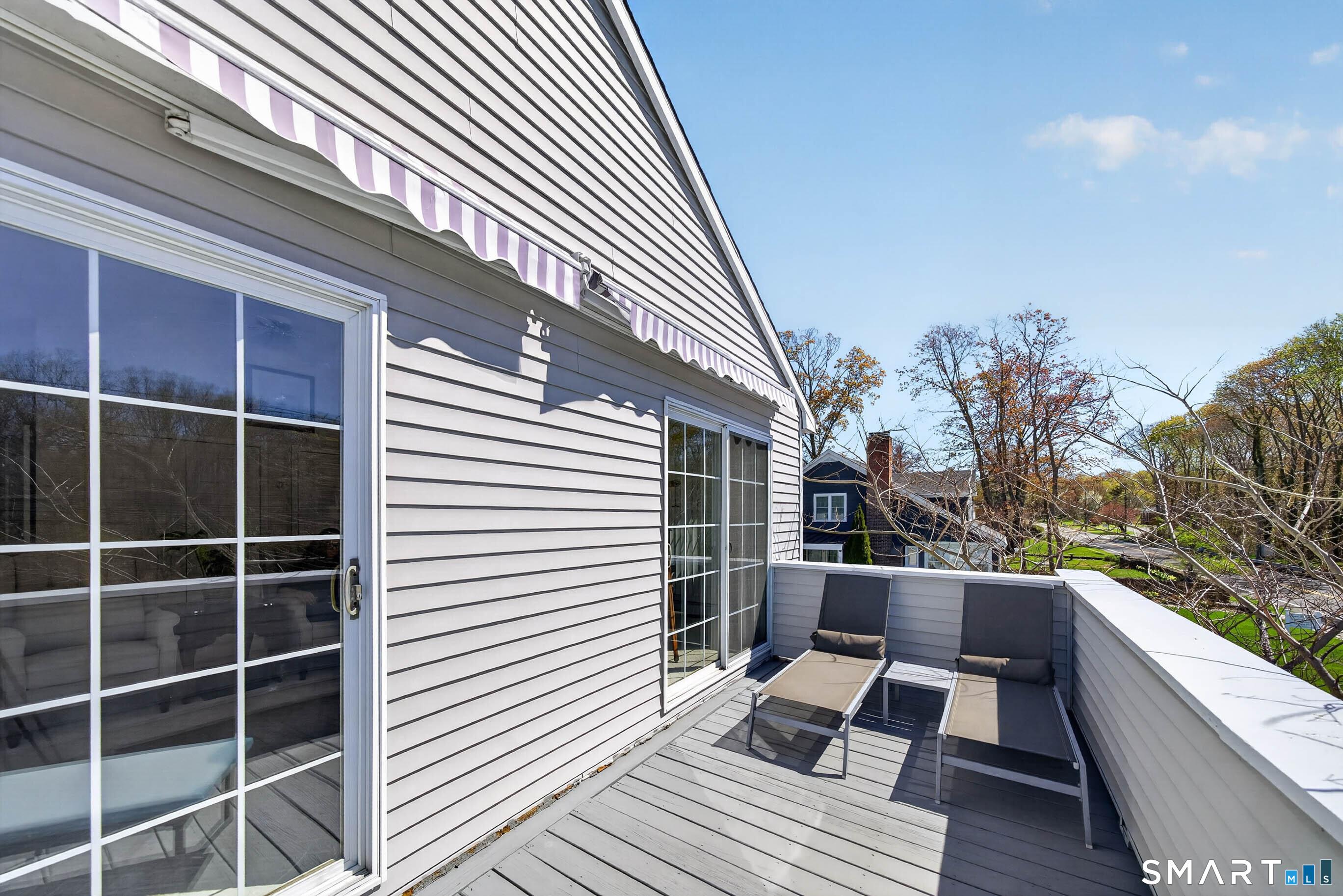 122, Connecticut, 06405, United States, 3 Bedrooms Bedrooms, ,2 BathroomsBathrooms,Residential,For Sale,2040354