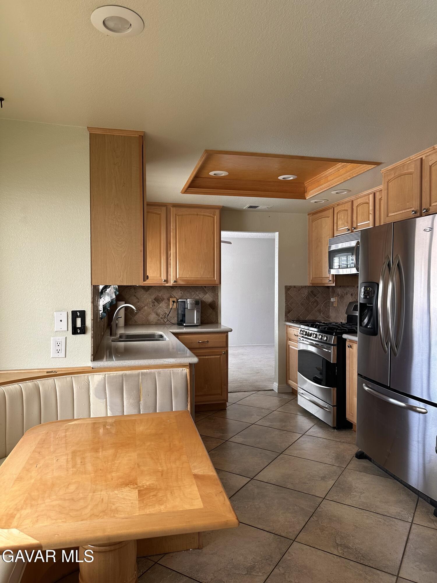 Palmdale, California, 93551, United States, 3 Bedrooms Bedrooms, ,3 BathroomsBathrooms,Residential,For Sale,1973672