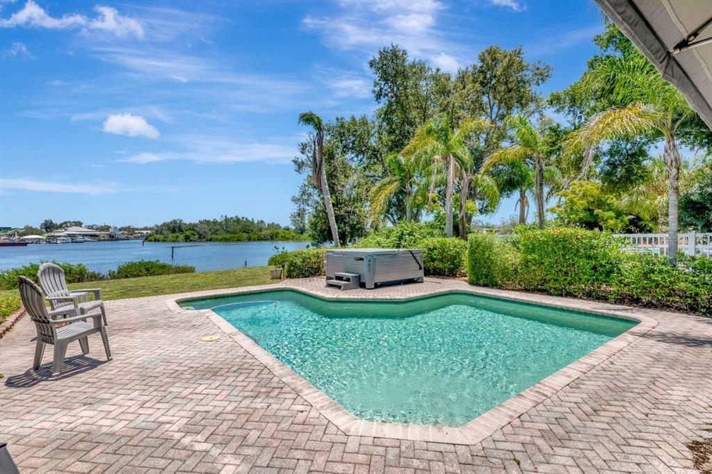 Tarpon Springs, Florida, 34689, United States, 3 Bedrooms Bedrooms, ,3 BathroomsBathrooms,Residential,For Sale,1947969