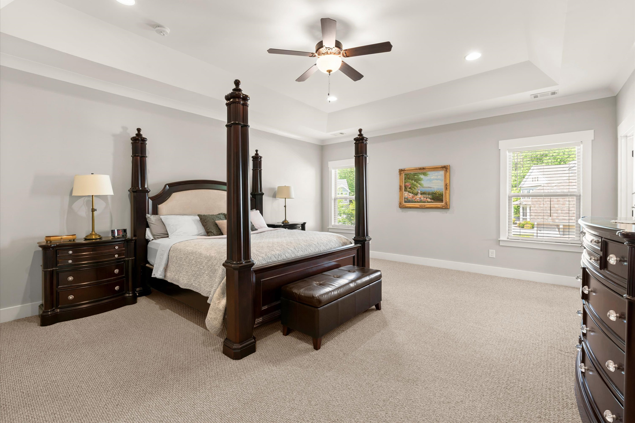  One-of-a-kind Home Offers an Exceptional Blend of Space, Style, and Upgrades - 物件實景