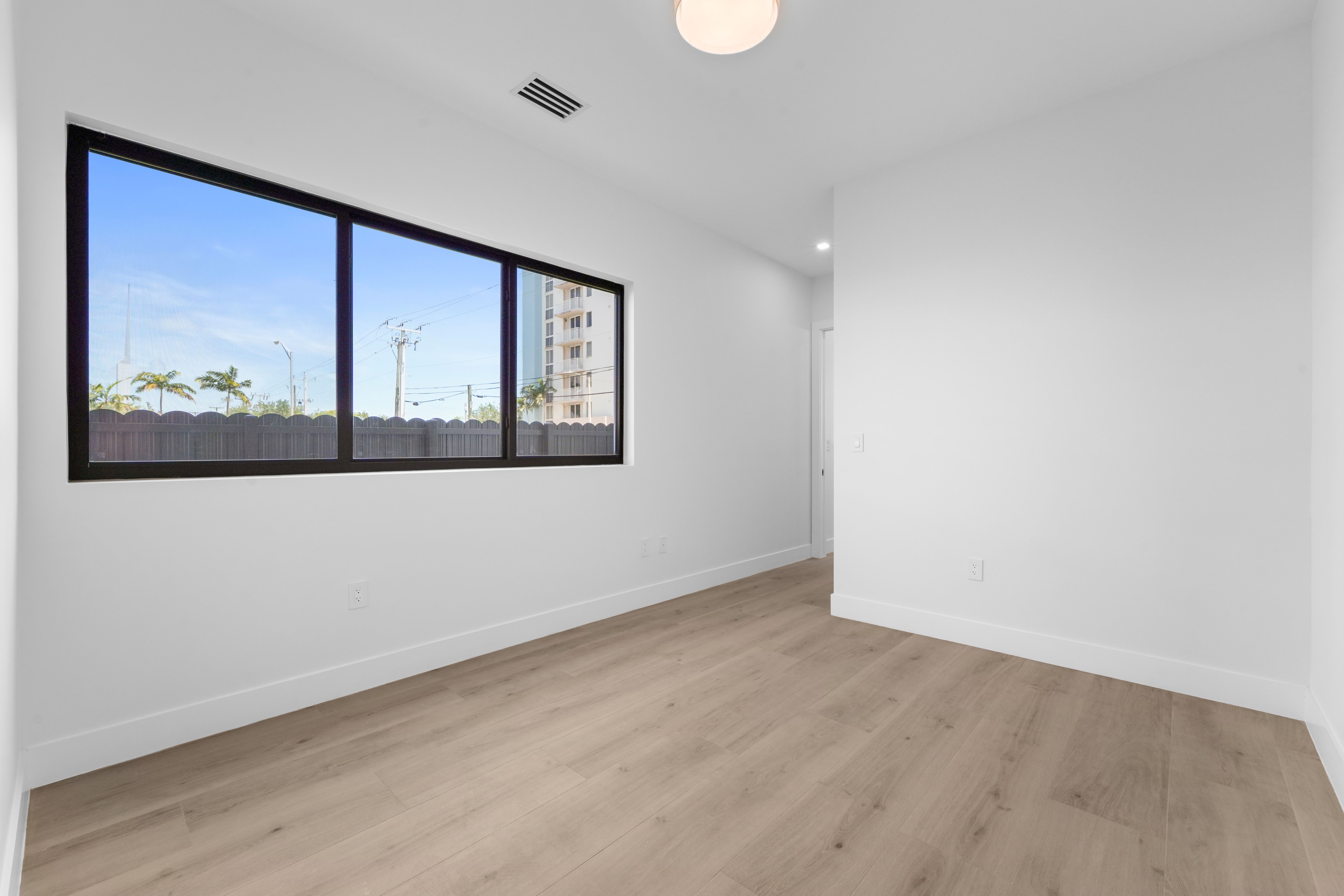  2735 SW 23rd Ter, Miami, FL, 33145 - 物件實景