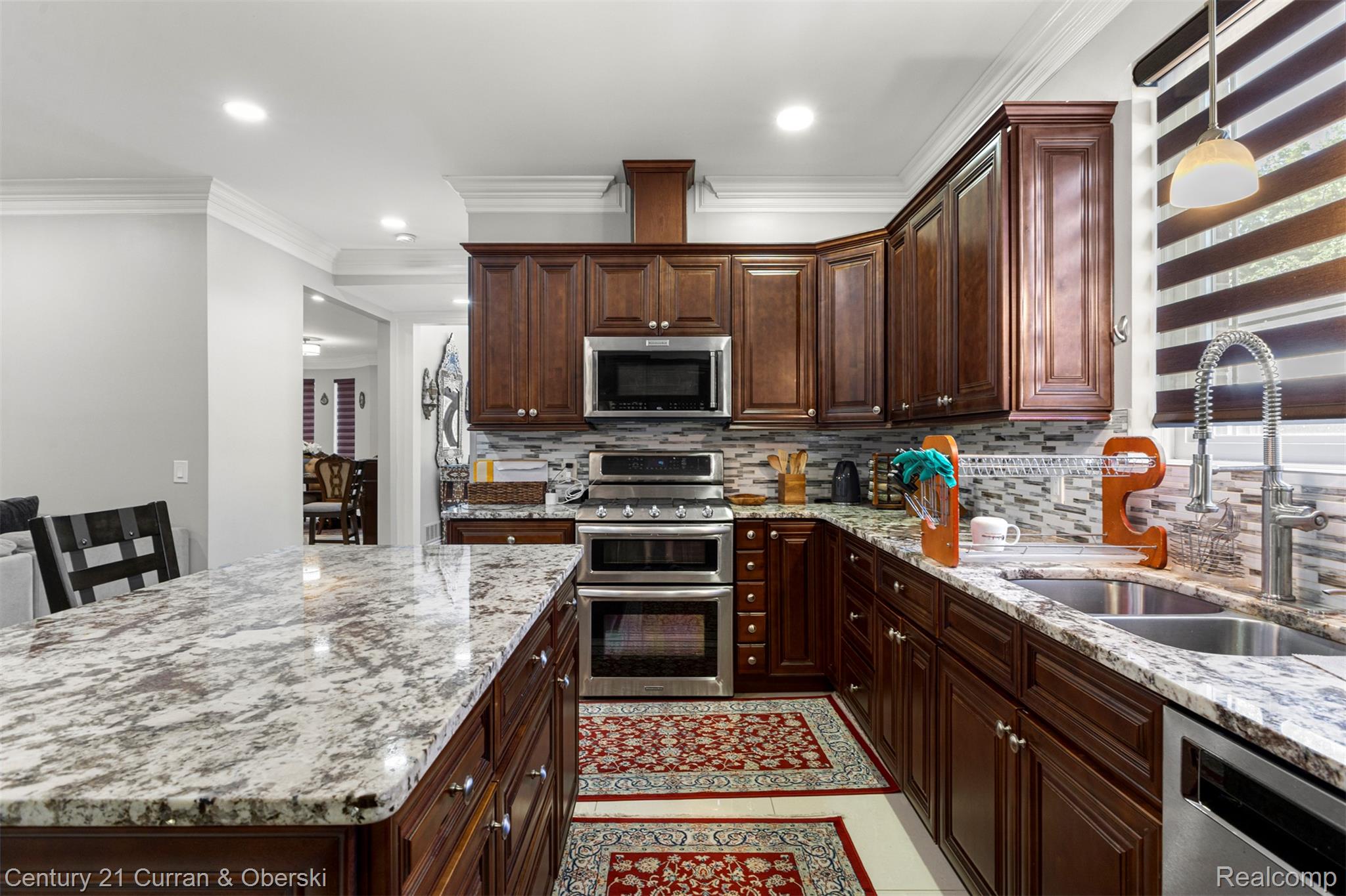 Dearborn Heights, Michigan, 48127, United States, 4 Bedrooms Bedrooms, ,5 BathroomsBathrooms,Residential,For Sale,1974066