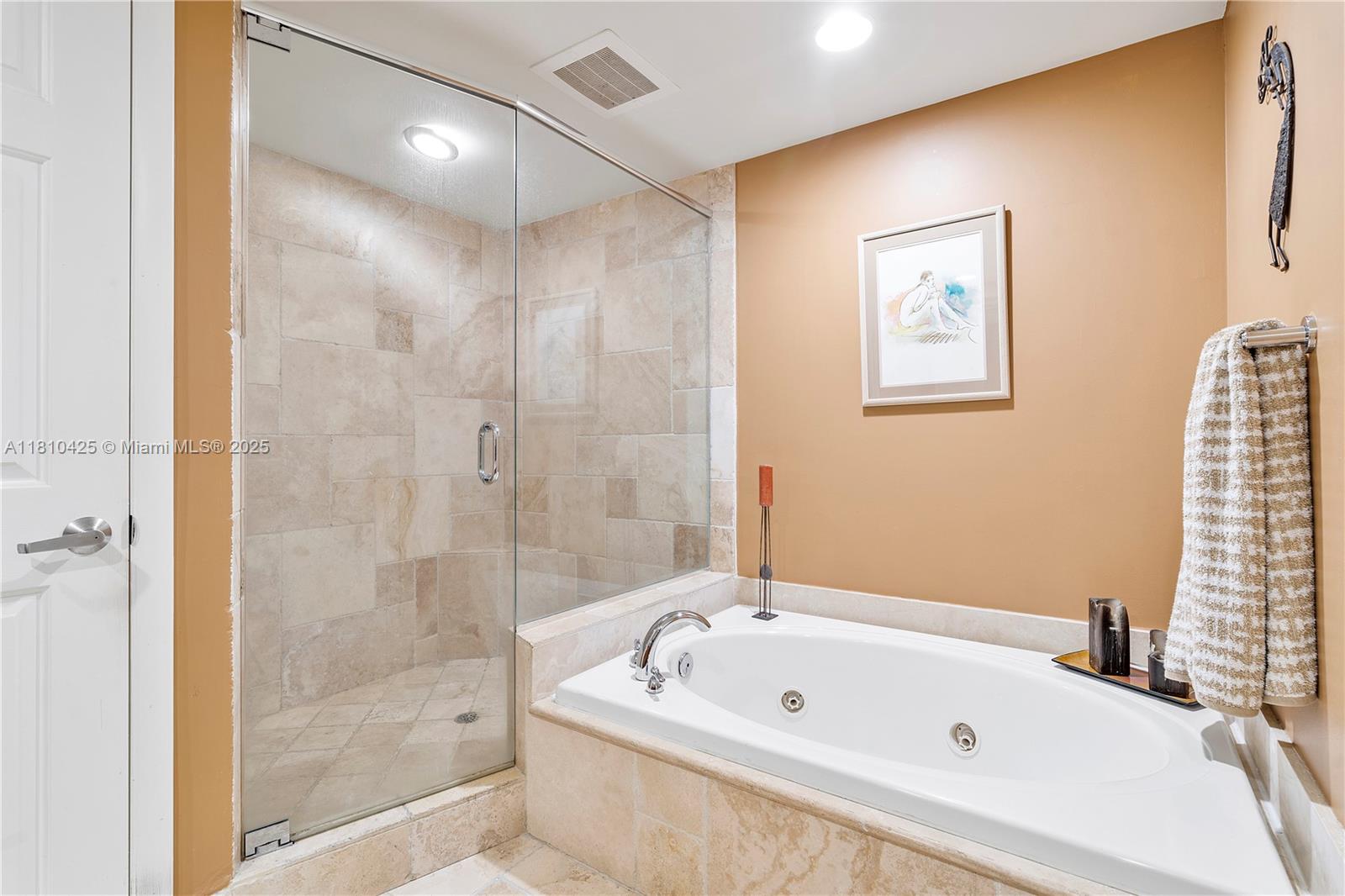 Fort Lauderdale, Florida, 33316, United States, 1 Bedroom Bedrooms, ,2 BathroomsBathrooms,Residential,For Sale,1838693