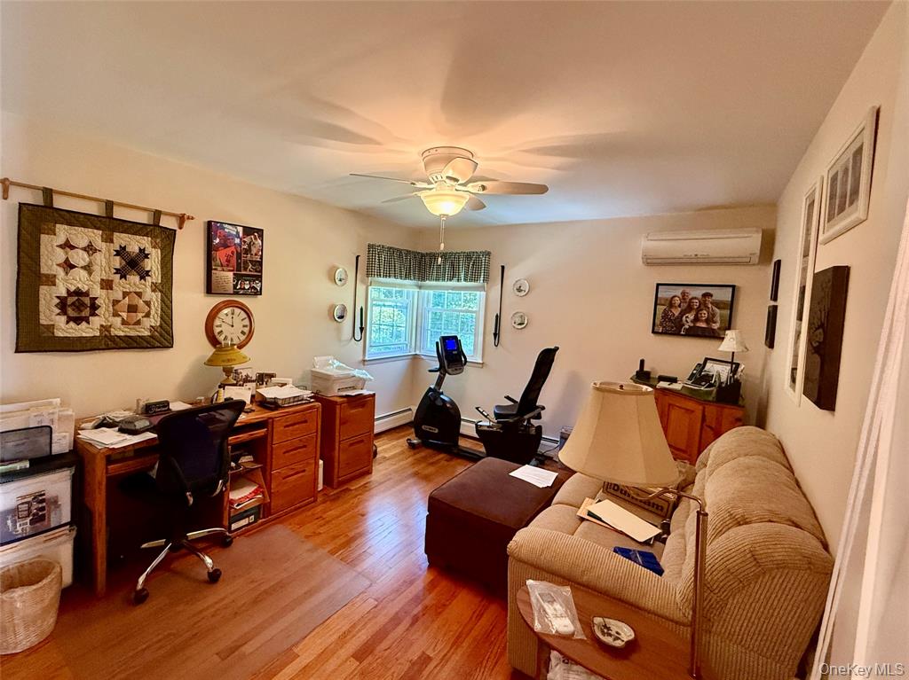 Wappingers Falls, New York, 12590, United States, 3 Bedrooms Bedrooms, ,2 BathroomsBathrooms,Residential,For Sale,1978823