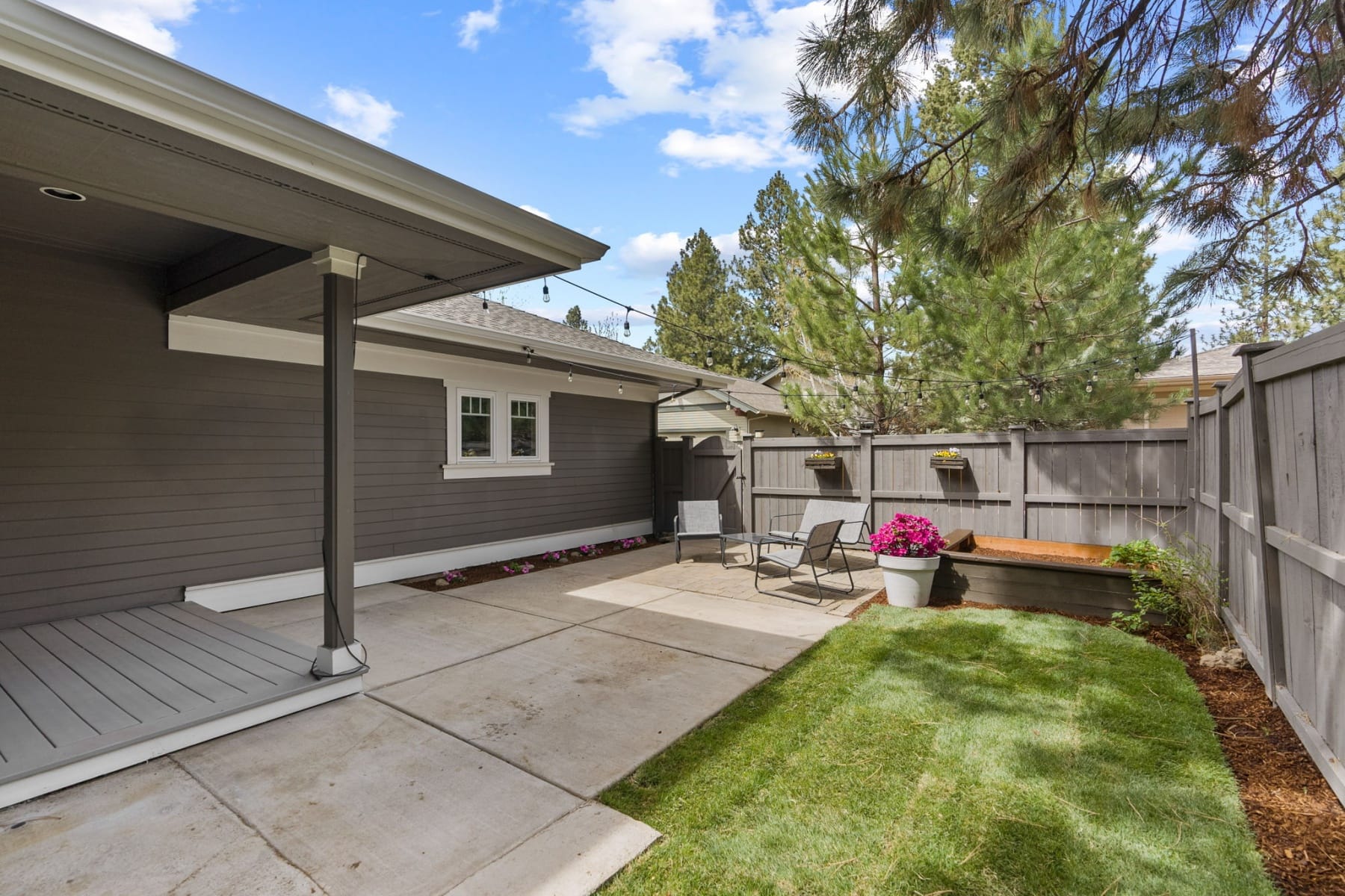  2484 NW Sacagawea Lane Bend, OR 97703 - 物件實景