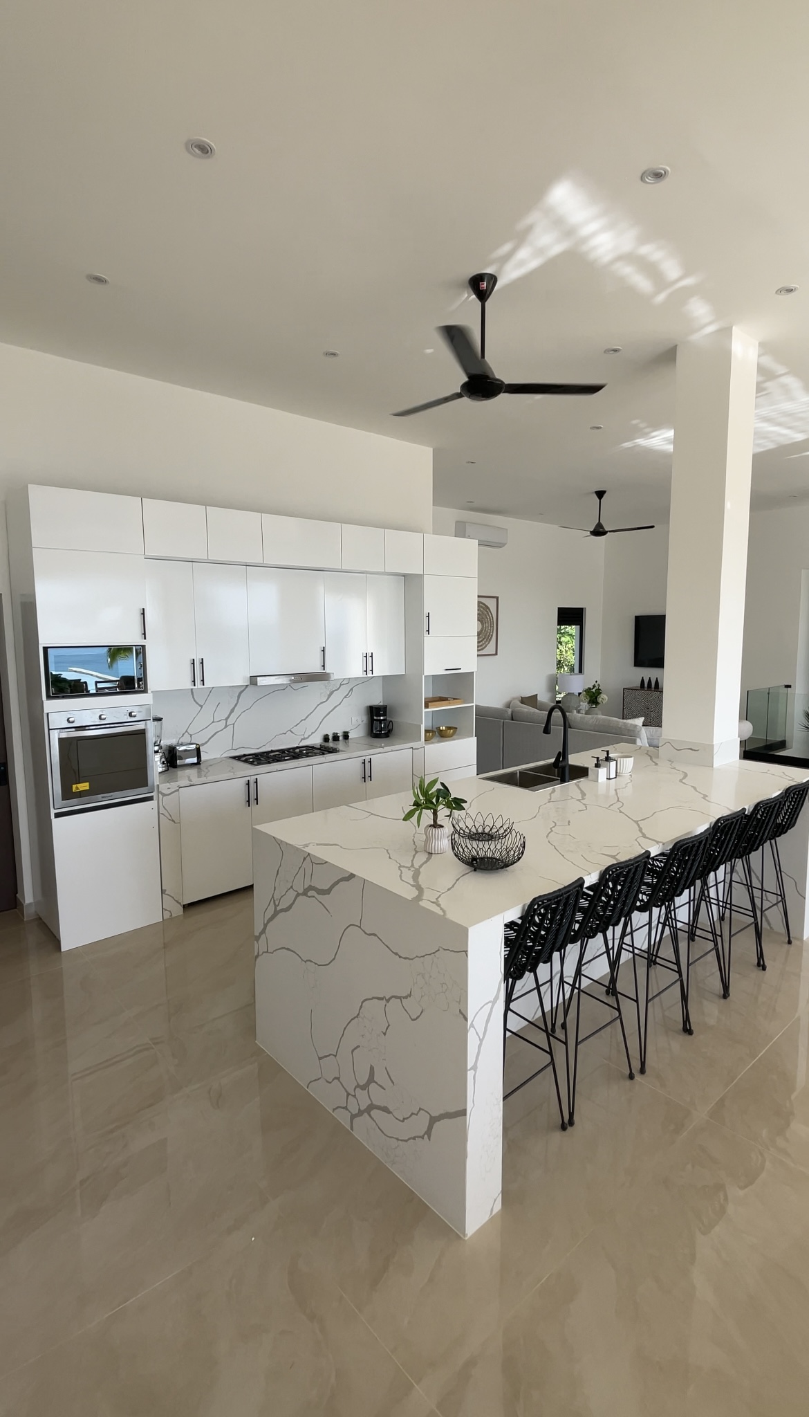 Las Terrenas, DO, 7 Bedrooms Bedrooms, ,Residential,For Sale,1583629