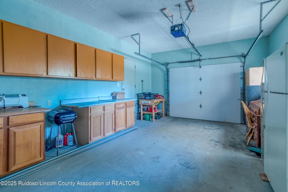 Alto, New Mexico, 88312, United States, 3 Bedrooms Bedrooms, ,3 BathroomsBathrooms,Residential,For Sale,1915244