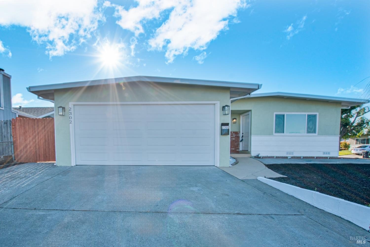 Fairfield, California, 94533, United States, 3 Bedrooms Bedrooms, ,2 BathroomsBathrooms,Residential,For Sale,1882720