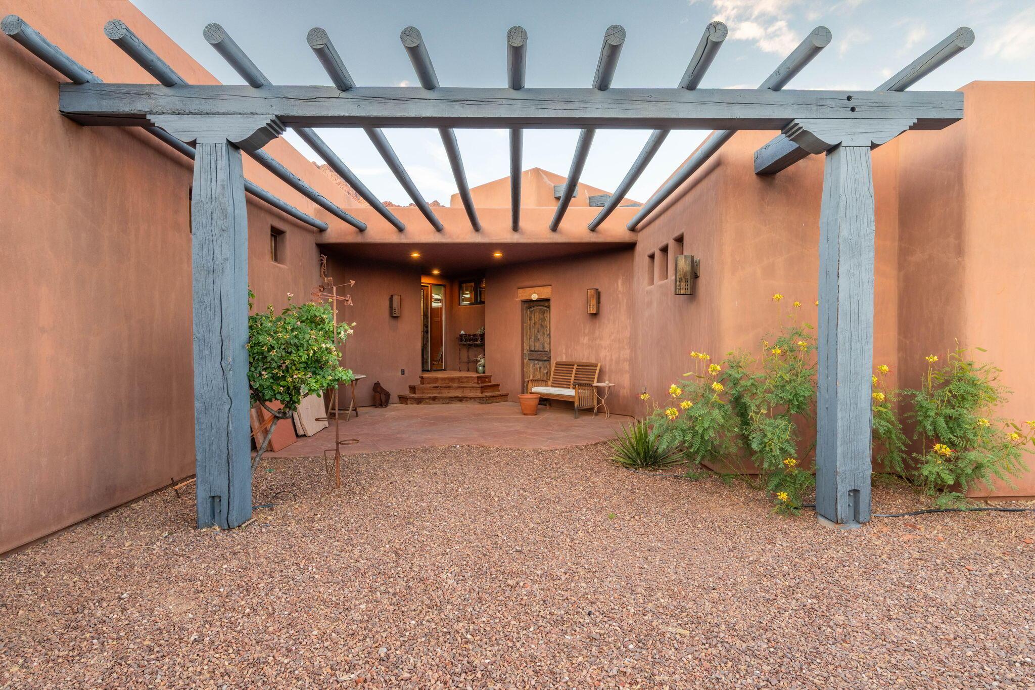 Ivins, Utah, 84738, United States, 3 Bedrooms Bedrooms, ,3 BathroomsBathrooms,Residential,For Sale,2048160