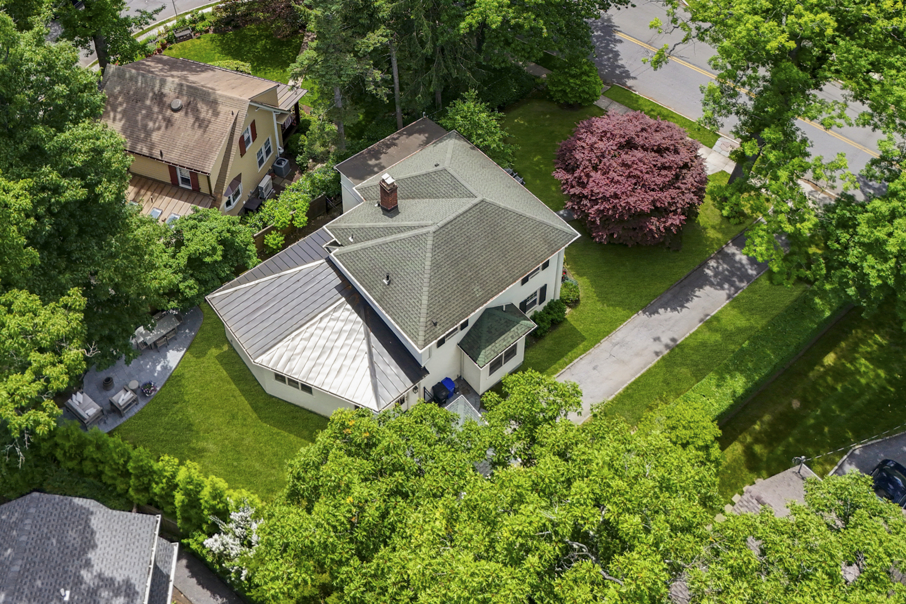  Fully Renovated Larchmont Colonial - 物件實景