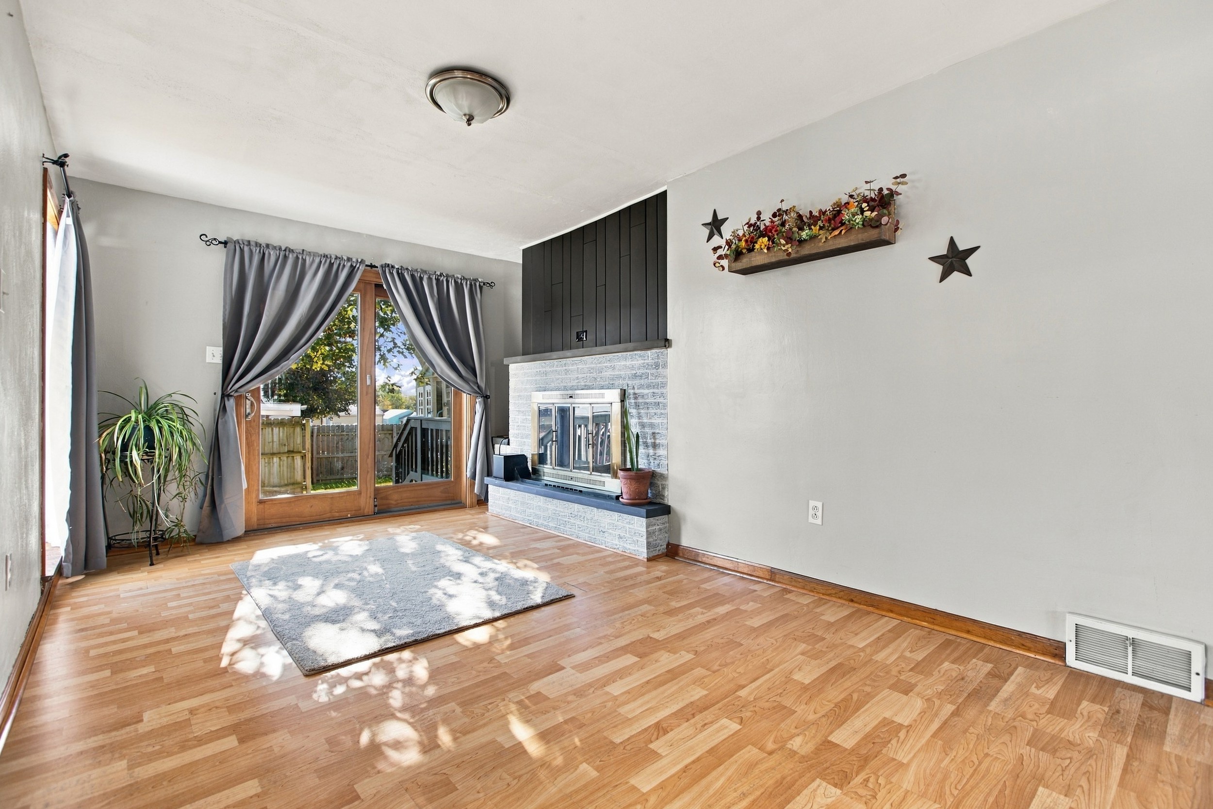  3616 Knape Street - 物件實景