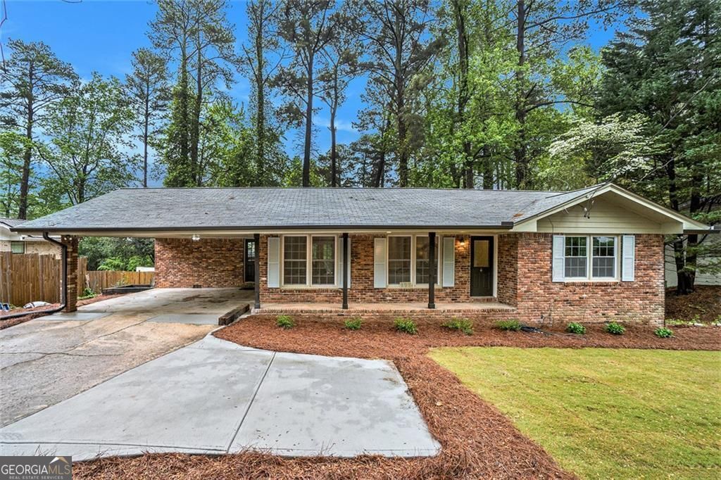 Doraville, Georgia, 30360, United States, 3 Bedrooms Bedrooms, ,2 BathroomsBathrooms,Residential,For Sale,1859091
