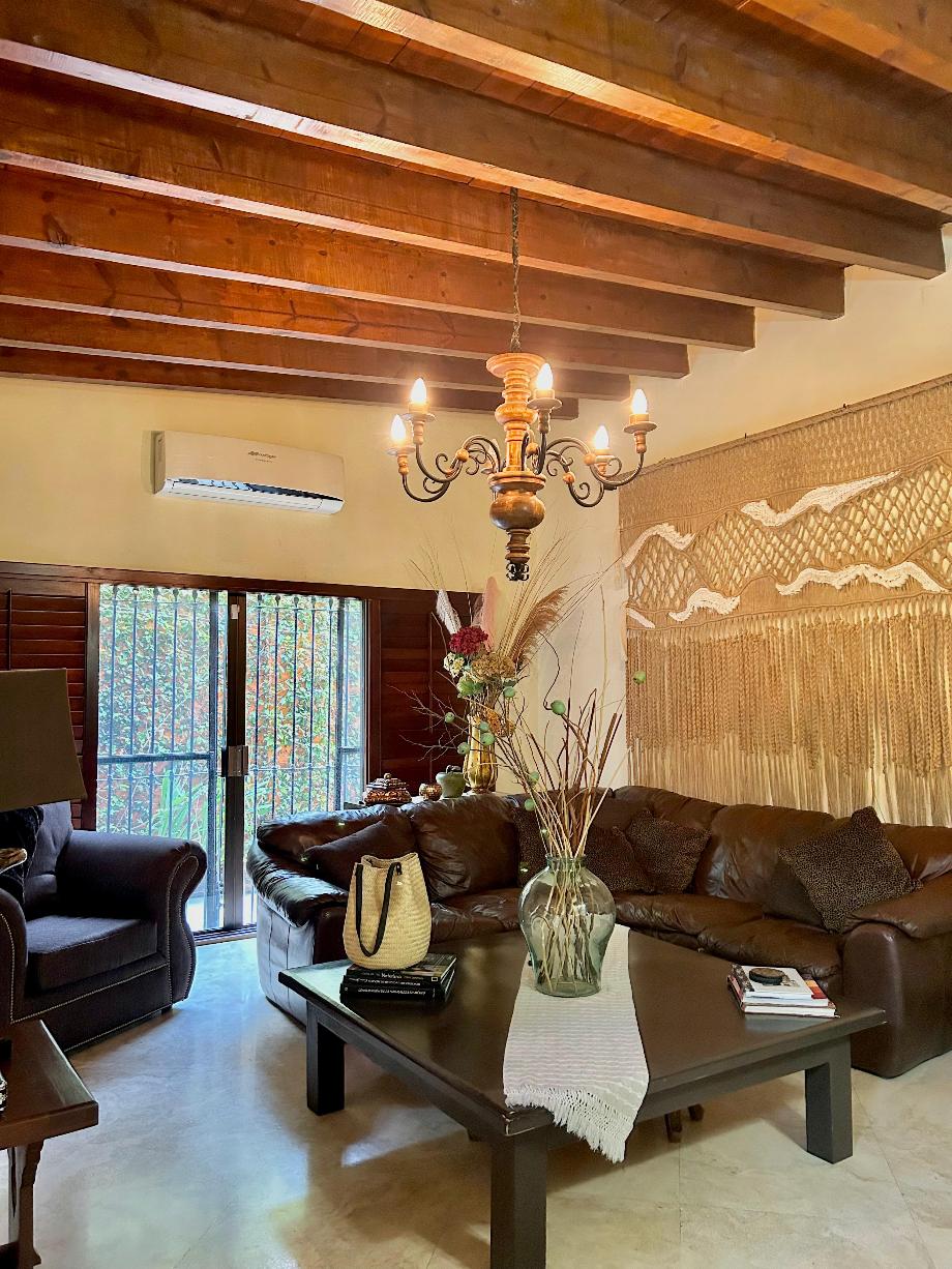 Saltillo, Coahuila de Zaragoza, 25204, Mexico, 4 Bedrooms Bedrooms, ,4 BathroomsBathrooms,Residential,For Sale,1821223
