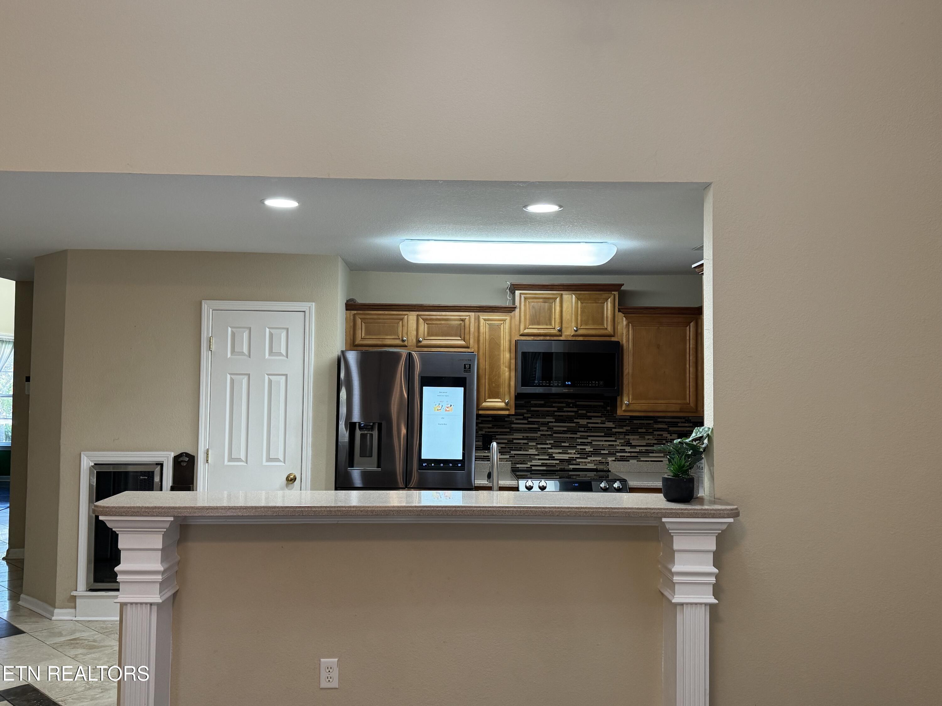 Knoxville, Tennessee, 37932, United States, 4 Bedrooms Bedrooms, ,4 BathroomsBathrooms,Residential,For Sale,1975701