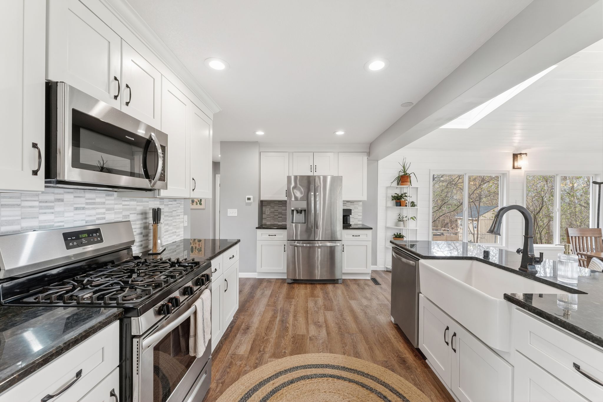  Stylish Renovation Meets Classic Charm - 物件實景