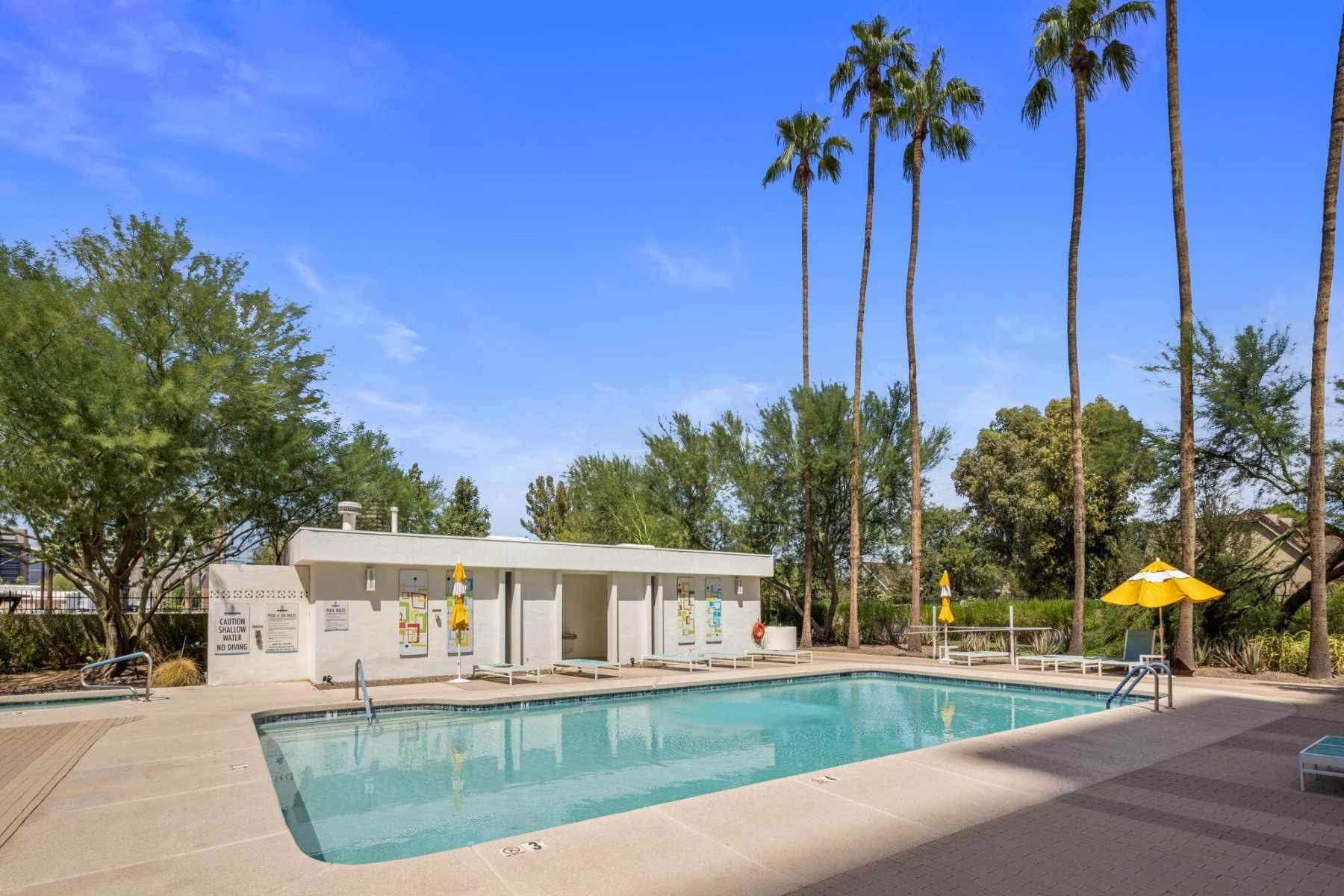  2323 N Central Ave¦Phoenix, AZ - 物件實景