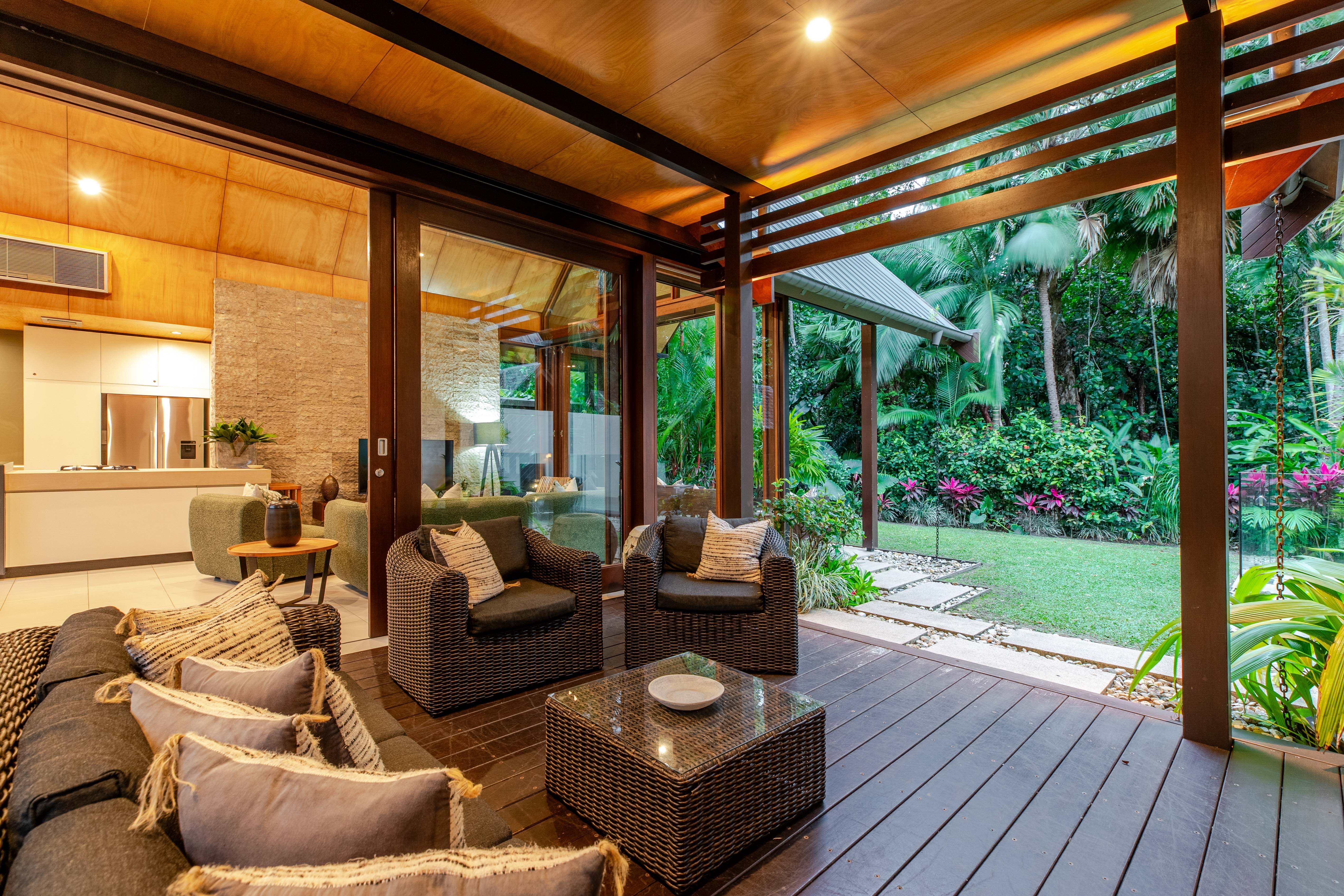  Private Niramaya Sanctuary - 956sqm of Lush Tropical Luxury - 物件實景
