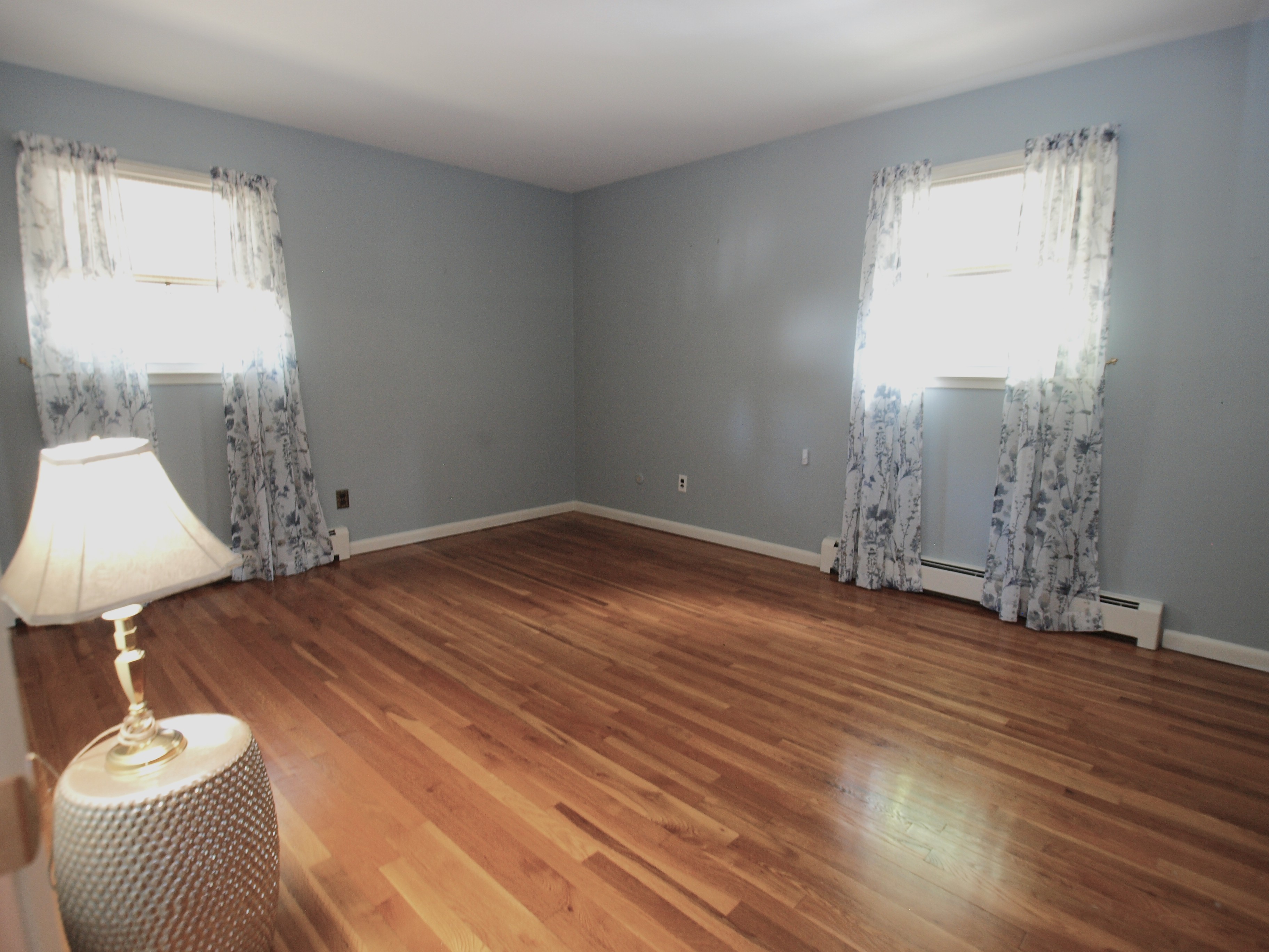 Pompton Plains, New Jersey, 07444, United States, 3 Bedrooms Bedrooms, ,2 BathroomsBathrooms,Residential,For Sale,1937203