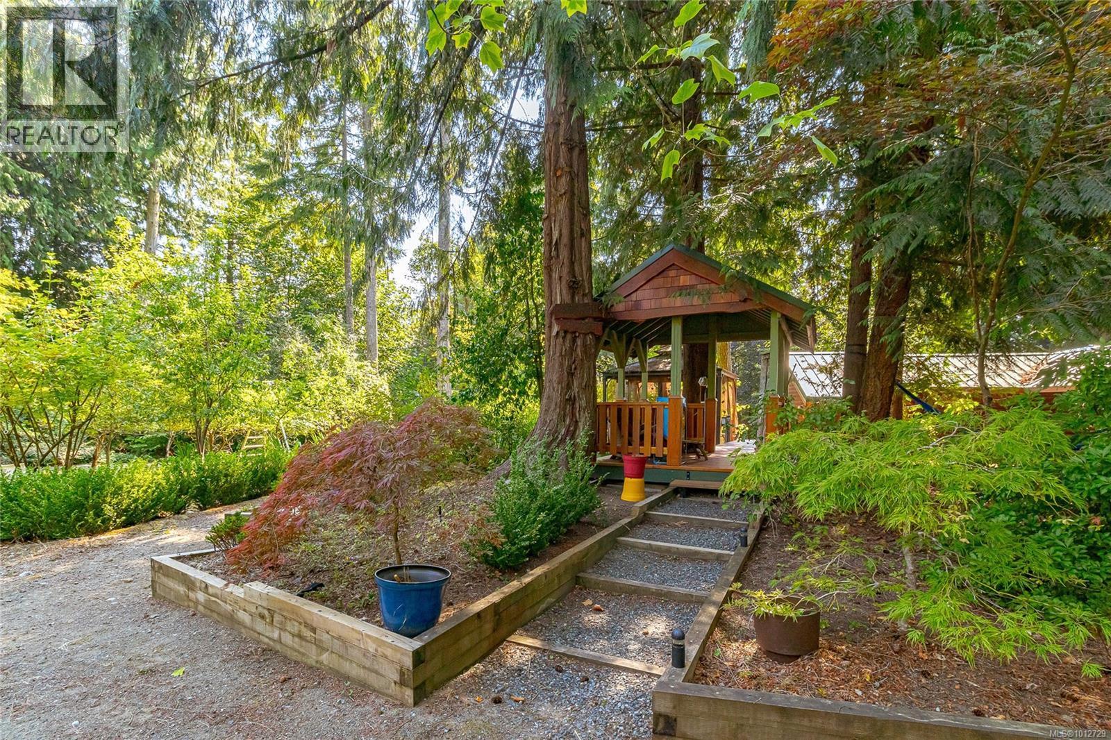 COBBLE HILL, British Columbia, V8H 0H2, CA, 3 Bedrooms Bedrooms, ,2 BathroomsBathrooms,Residential,For Sale,1951762