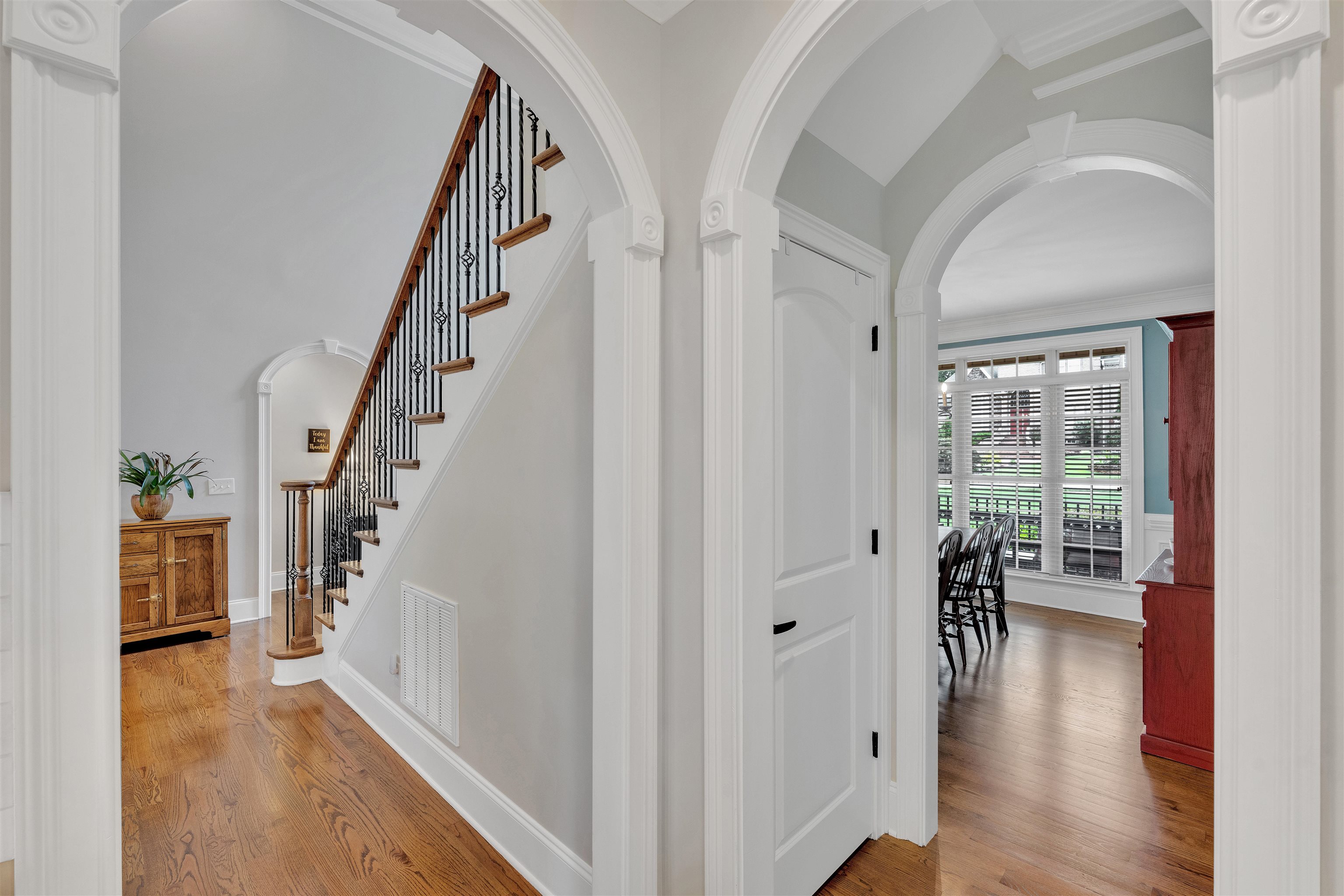 spartanburg, South Carolina, 29301, United States, 5 Bedrooms Bedrooms, ,4 BathroomsBathrooms,Residential,For Sale,1913401