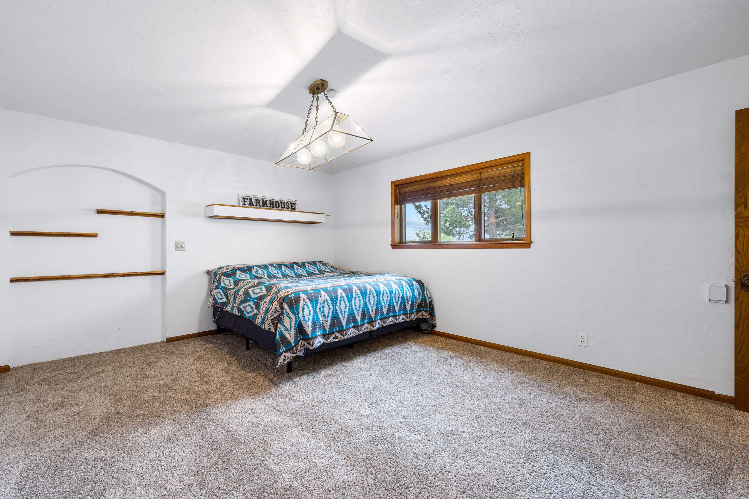 Julesburg, Colorado, 80737, United States, 3 Bedrooms Bedrooms, ,2 BathroomsBathrooms,Residential,For Sale,1937455