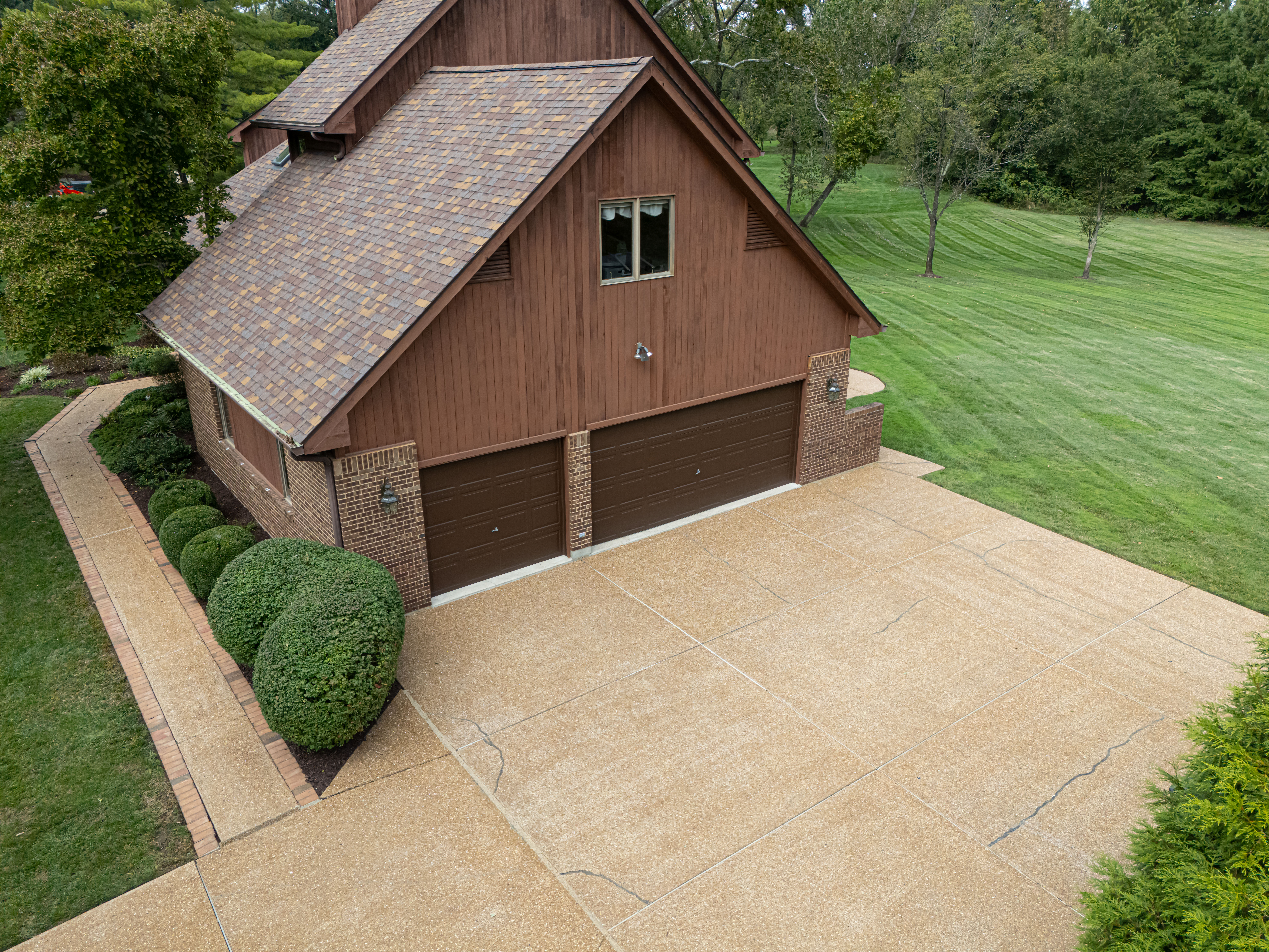  Light-Filled Contemporary on 2.35 Acres in Ladue - 物件實景