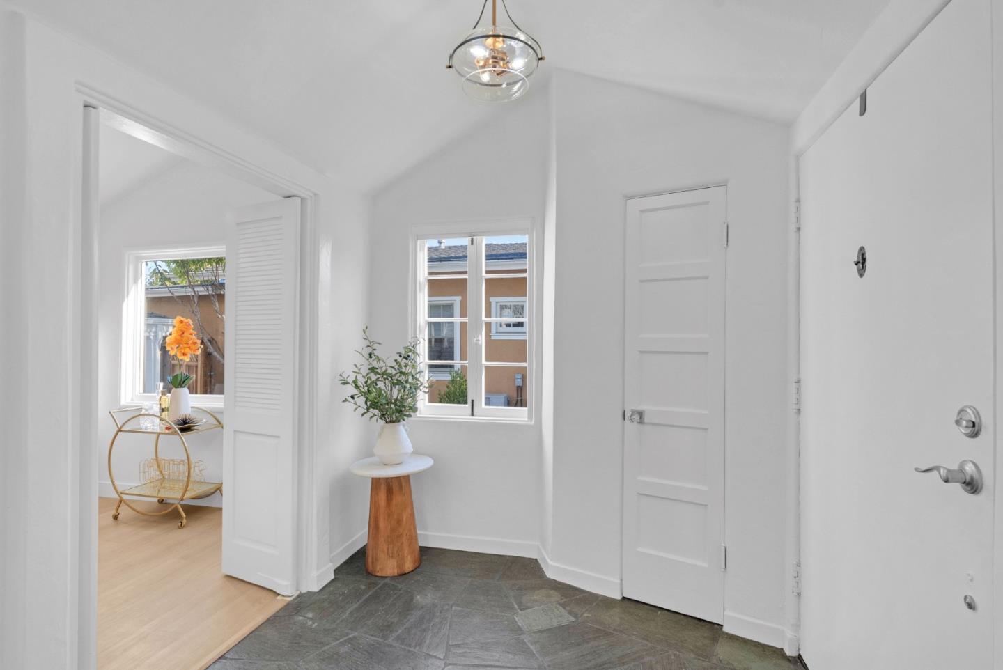 San Jose, California, 95126, United States, 4 Bedrooms Bedrooms, ,3 BathroomsBathrooms,Residential,For Sale,1988226