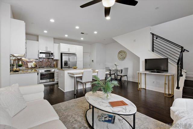 San Diego, California, 92108, United States, 3 Bedrooms Bedrooms, ,3 BathroomsBathrooms,Residential,For Sale,2005769