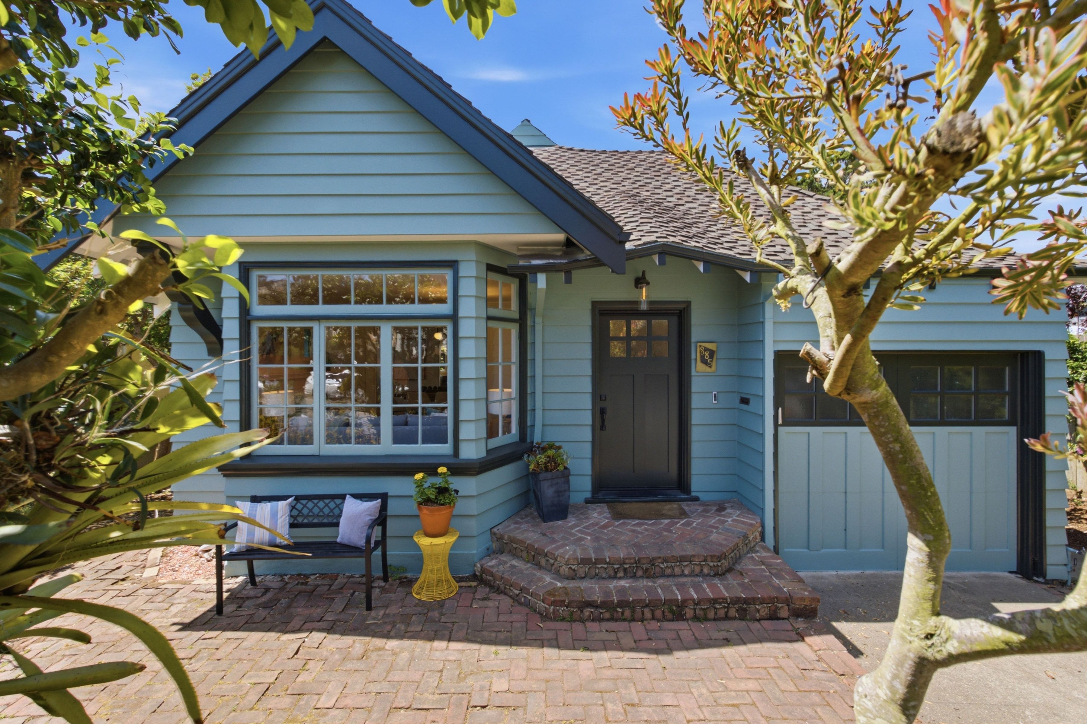  885 Head Street  A Storybook Craftsman - 物件實景