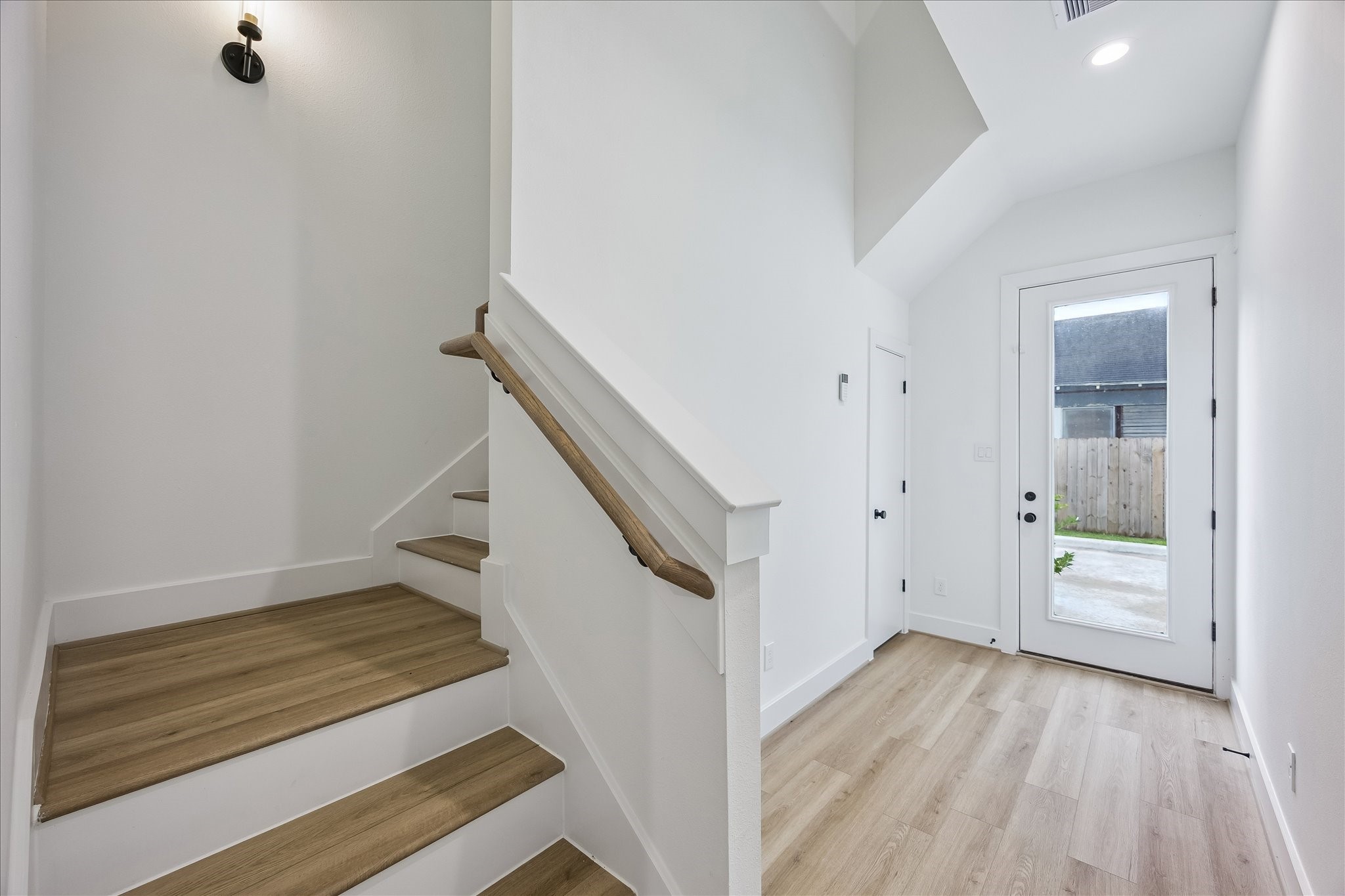  1032 Marcolin Street - 物件實景