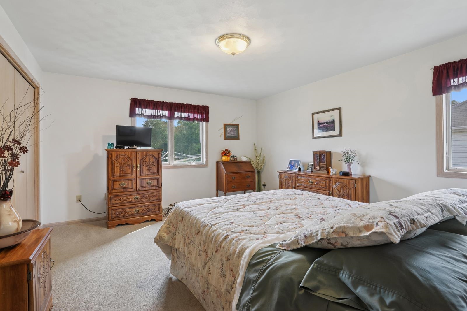 BRILLION, Wisconsin, 54110, United States, ,Residential,For Sale,1947118