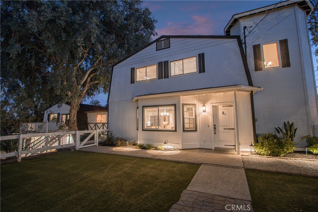 Menifee, California, 92584, United States, 5 Bedrooms Bedrooms, ,4 BathroomsBathrooms,Residential,For Sale,1988892