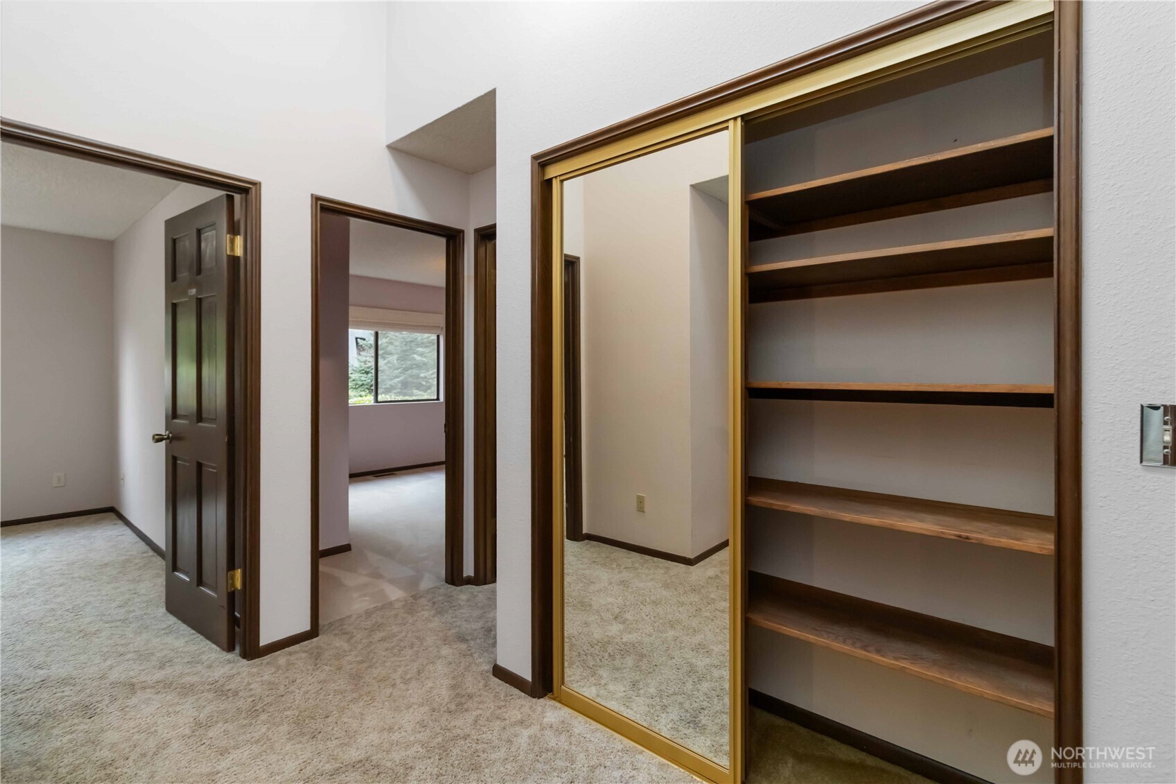 Longview, Washington, 98632, United States, 4 Bedrooms Bedrooms, ,2 BathroomsBathrooms,Residential,For Sale,1986535