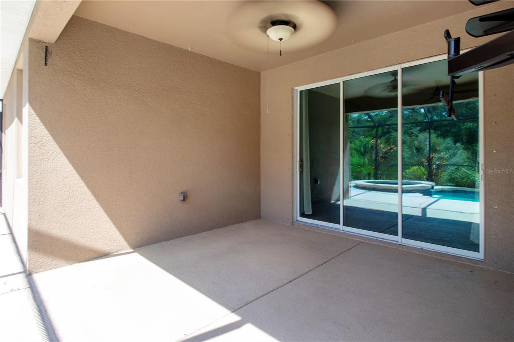 Bradenton, Florida, 34212, United States, 4 Bedrooms Bedrooms, ,3 BathroomsBathrooms,Residential,For Sale,1829585