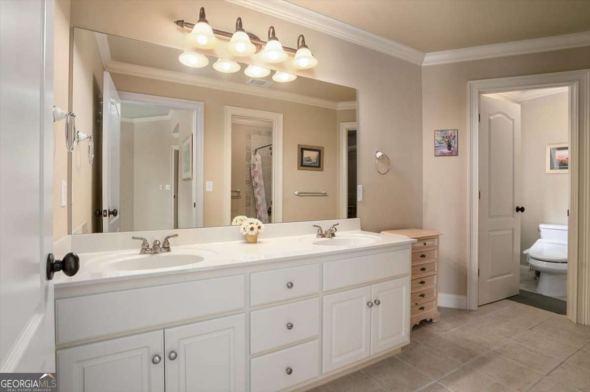 Watkinsville, Georgia, 30677, United States, 3 Bedrooms Bedrooms, ,4 BathroomsBathrooms,Residential,For Sale,1770459