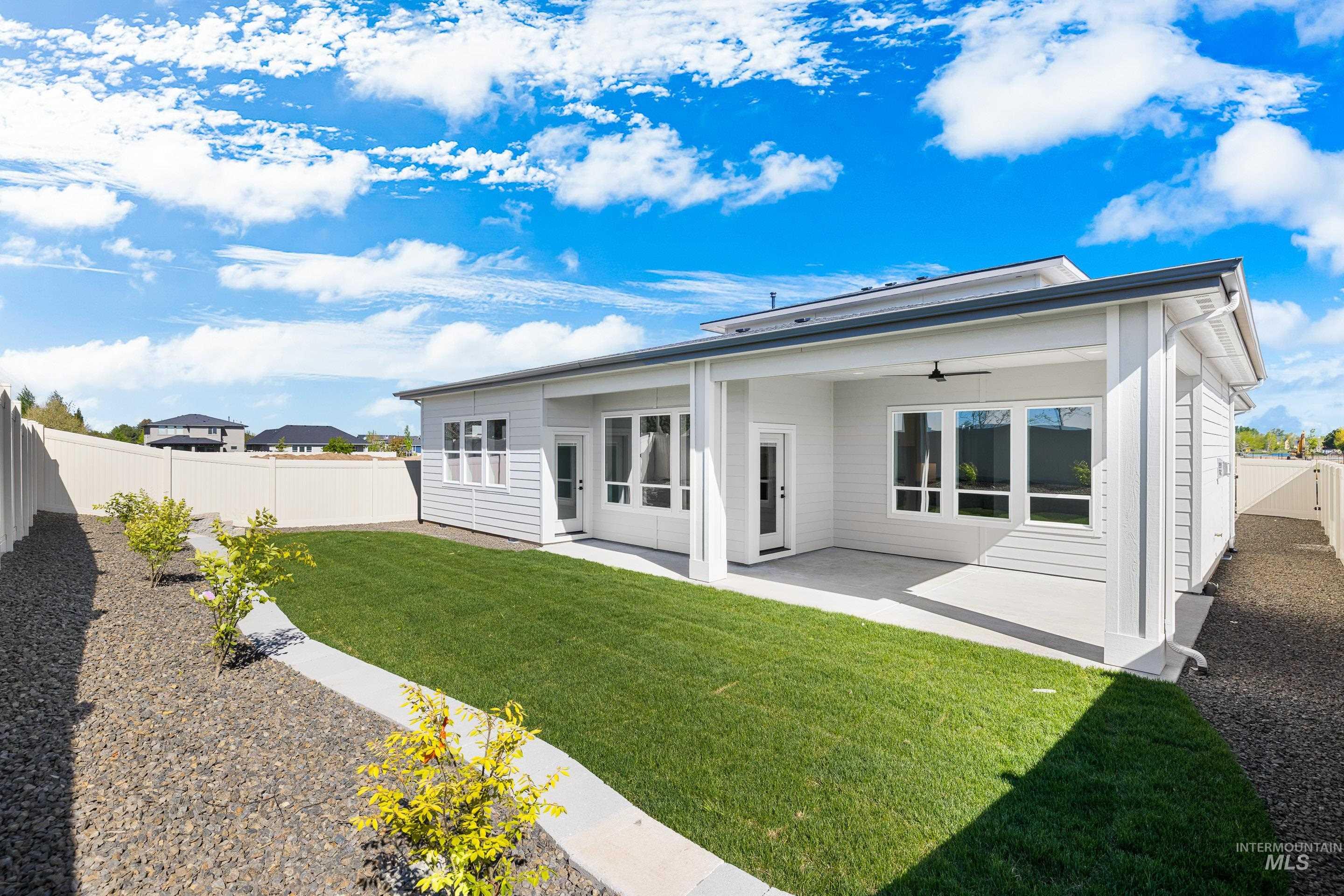 Kuna, Idaho, 83634, United States, 3 Bedrooms Bedrooms, ,Residential,For Sale,1989227