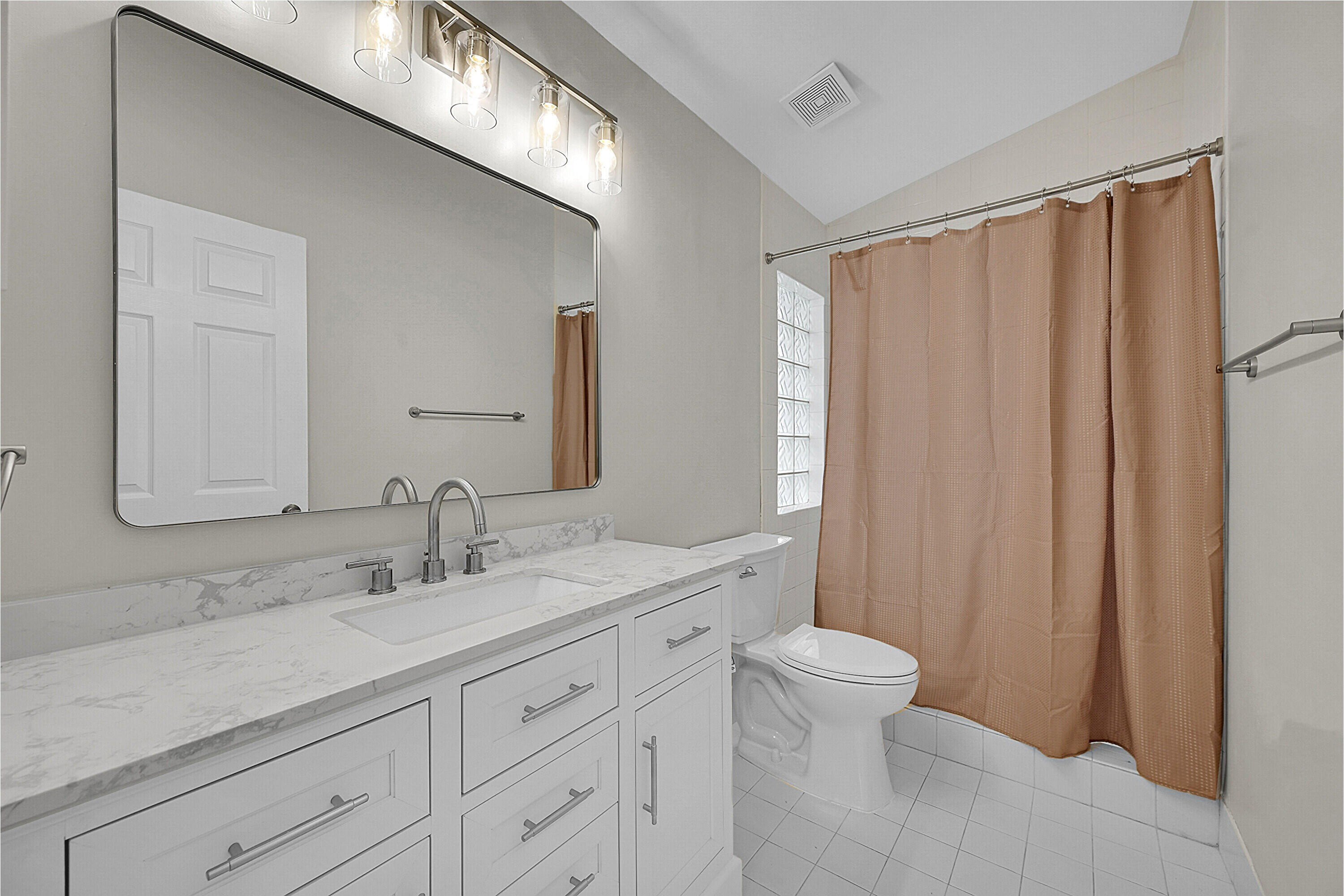 Boca Raton, Florida, 33428, United States, 3 Bedrooms Bedrooms, ,2 BathroomsBathrooms,Residential,For Sale,1989899