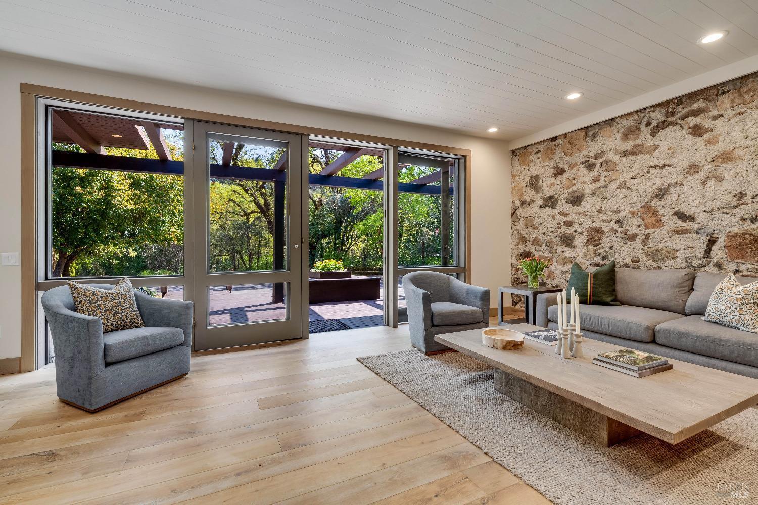 St. Helena, California, 94574, United States, 5 Bedrooms Bedrooms, ,8 BathroomsBathrooms,Residential,For Sale,1761730