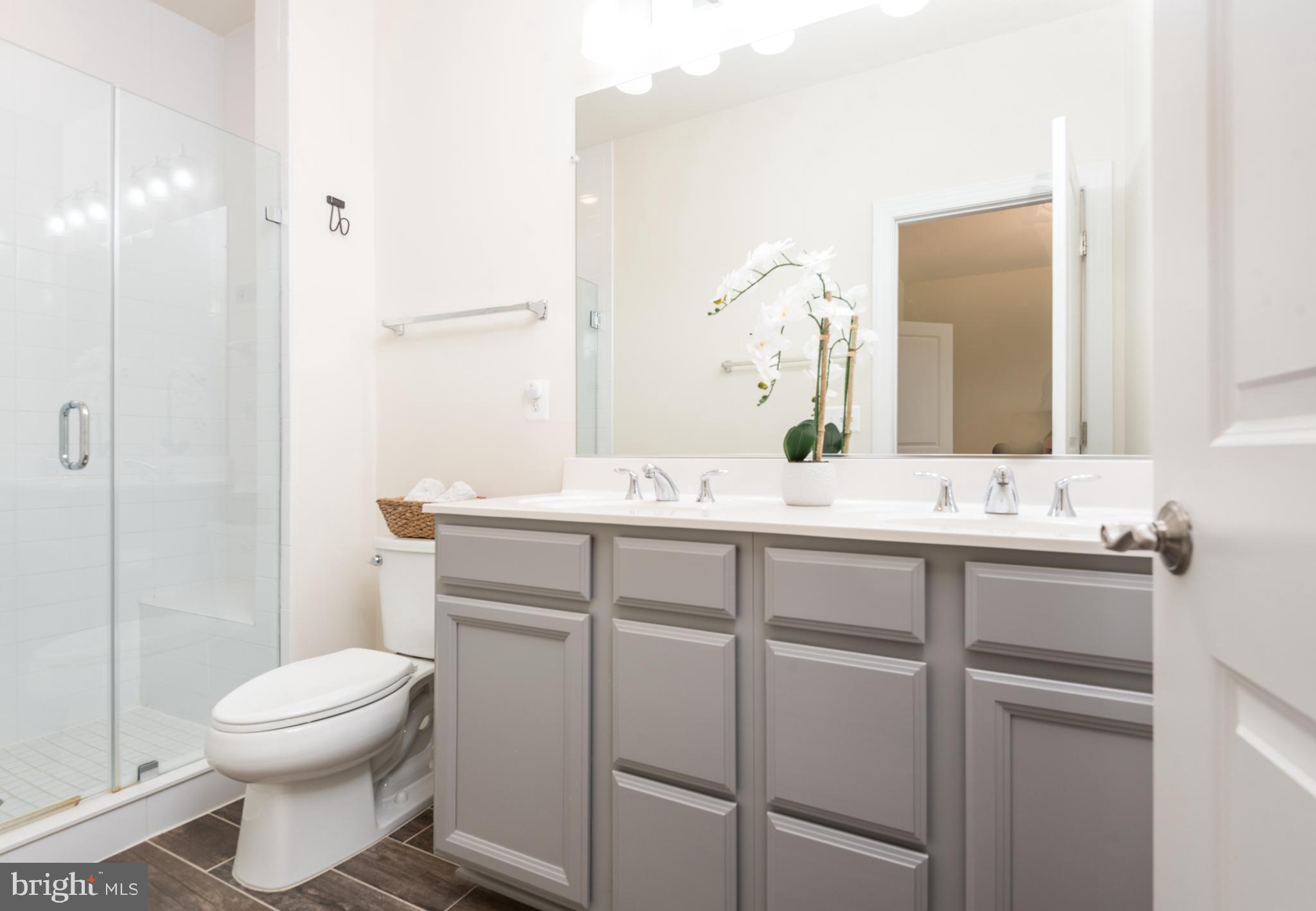 Haymarket, Virginia, 20169, United States, 4 Bedrooms Bedrooms, ,4 BathroomsBathrooms,Residential,For Sale,1980025