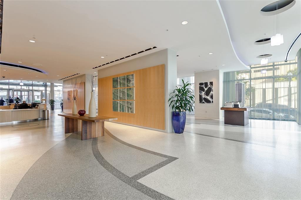 Orlando, Florida, 32801, United States, 2 Bedrooms Bedrooms, ,2 BathroomsBathrooms,Residential,For Sale,1794068
