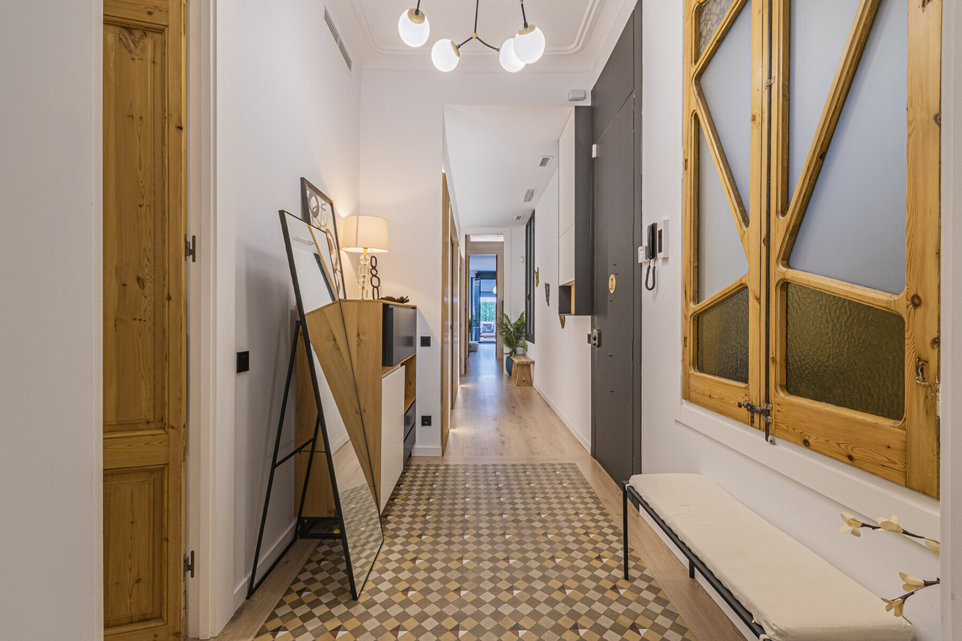  Spectacular main apartment with terrace in Eixample Derecho - 物件實景