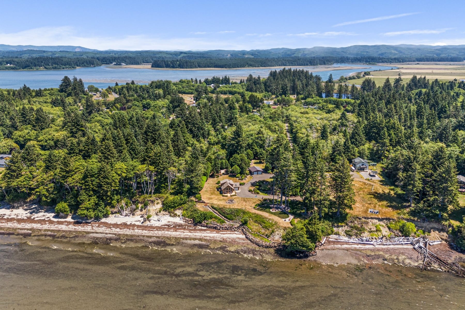 441 Bay Center Rd RD Bay Center, WA 98527 - 物件實景