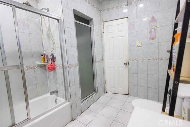 Los Angeles, California, 90059, United States, ,Residential,For Sale,1997747