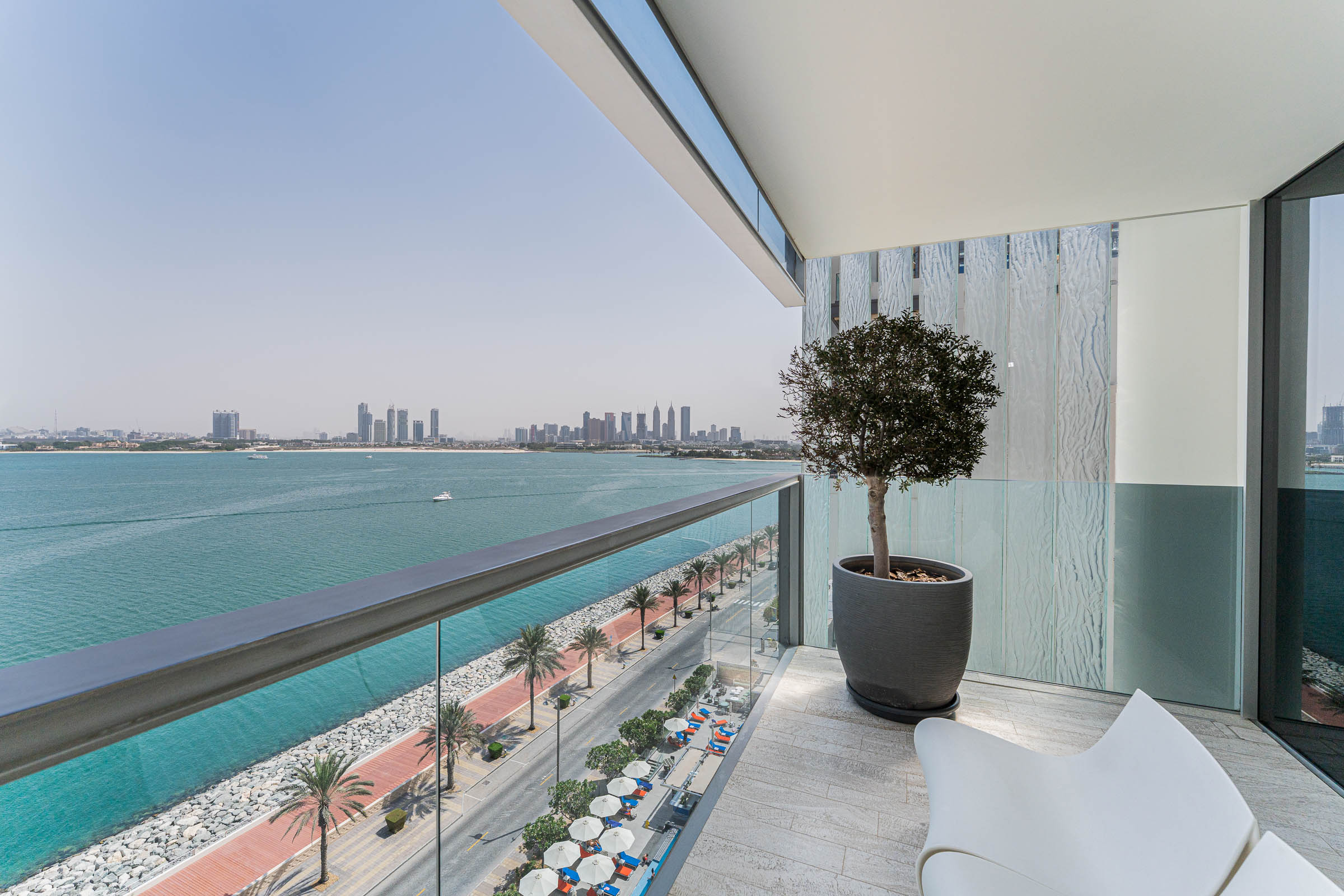  Apartment with Spacious Terrace and Sea View in Muraba - 物件實景