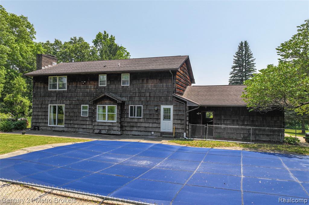 Lapeer, Michigan, 48446, United States, 4 Bedrooms Bedrooms, ,3 BathroomsBathrooms,Residential,For Sale,1982029