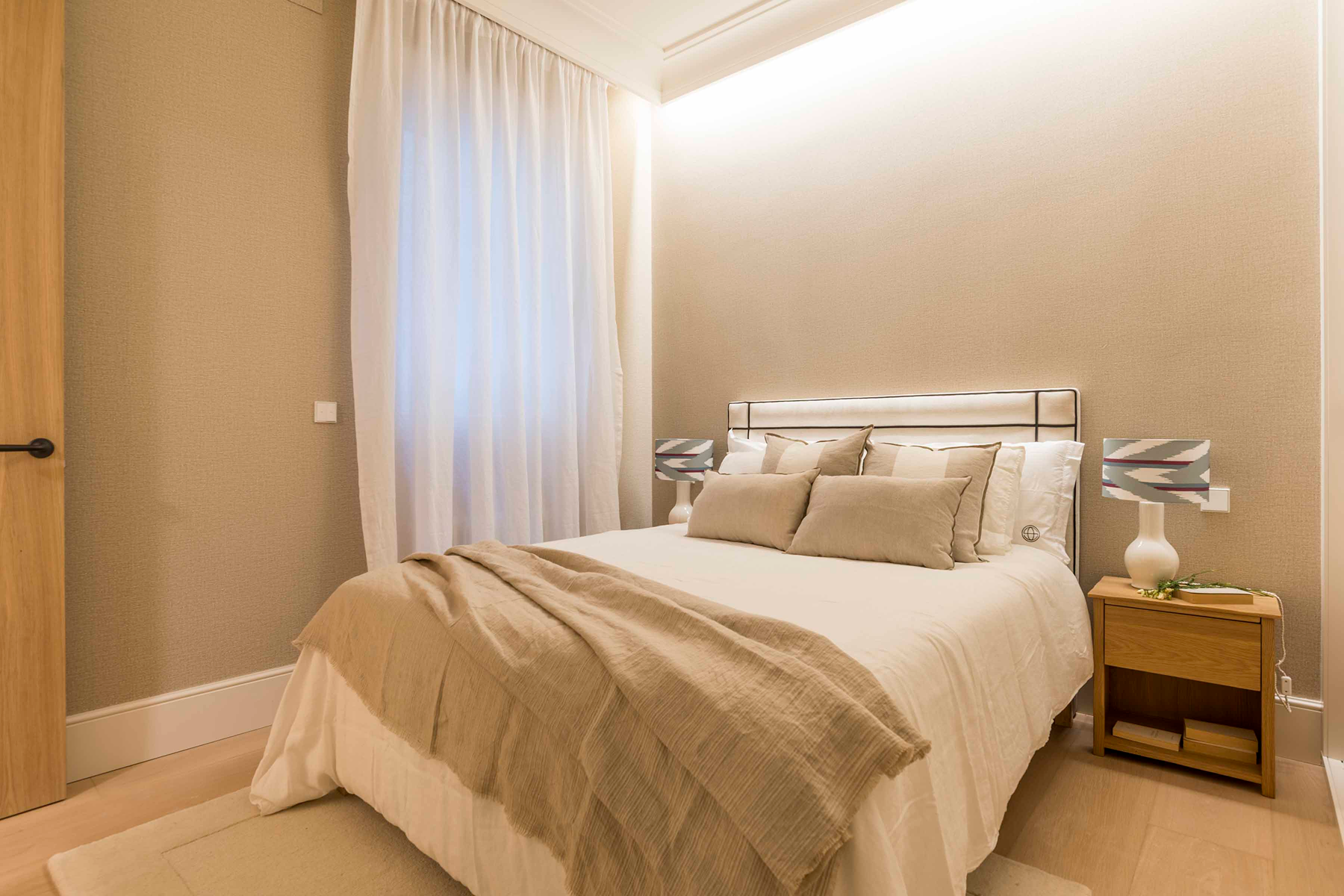  Foot on the ground in the Salamanca neighborhood. - 物件實景