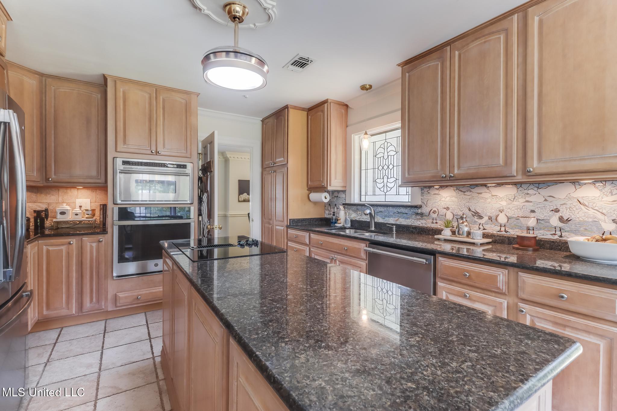 Gulfport, Mississippi, 39507, United States, 4 Bedrooms Bedrooms, ,4 BathroomsBathrooms,Residential,For Sale,1876501