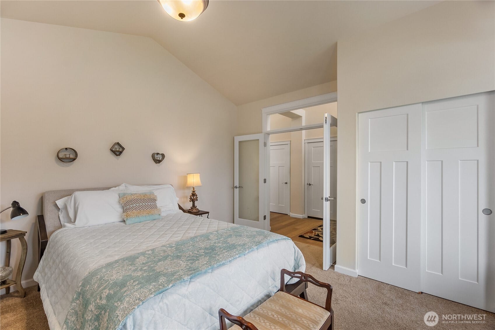 Tumwater, Washington, 98501, United States, 3 Bedrooms Bedrooms, ,2 BathroomsBathrooms,Residential,For Sale,1989265